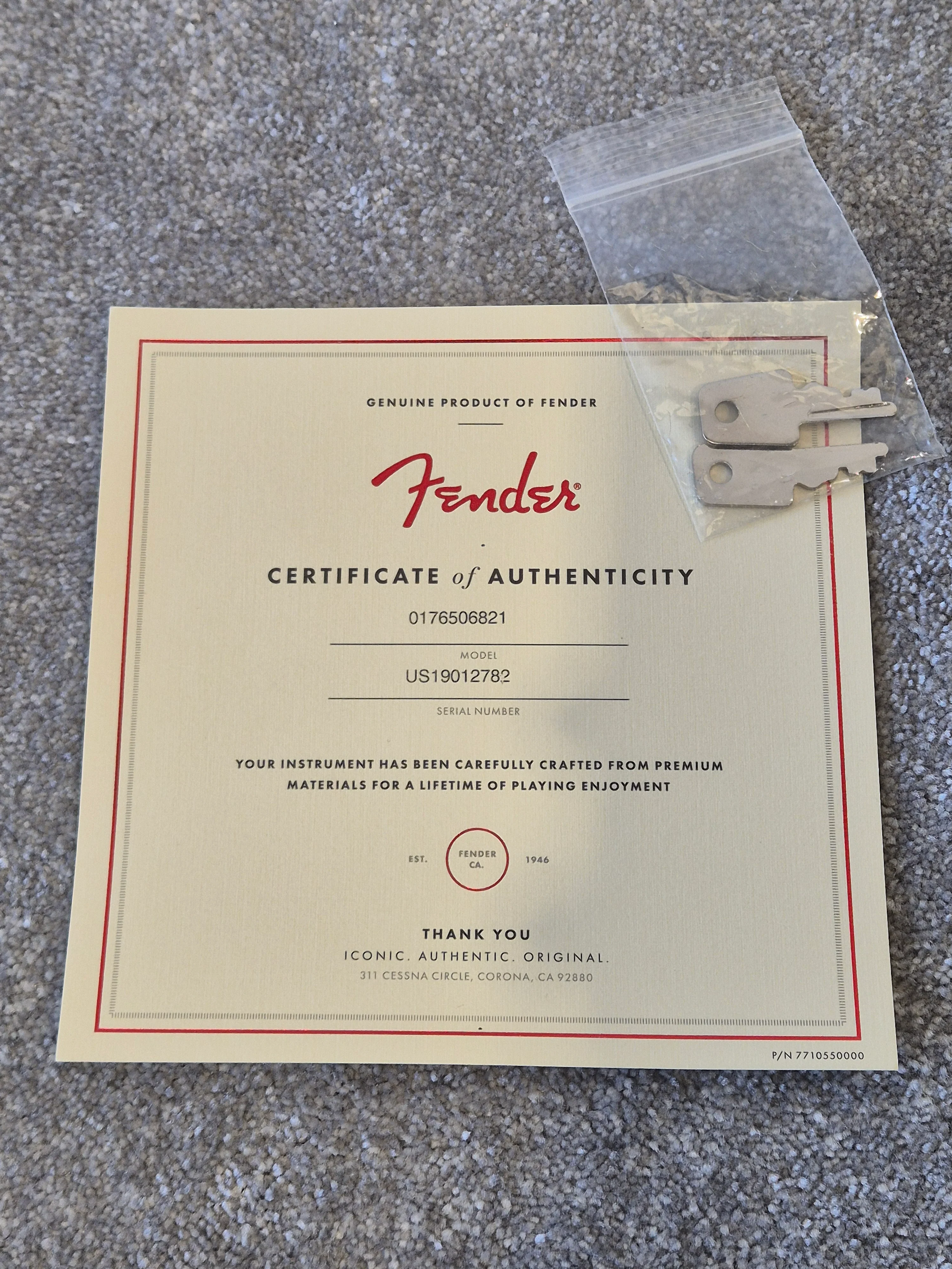 Fender Rarities Red Mahogany Telecaster – Limited Edition Electric Guitar  US19012782 – Excellent w/ Fender Hard Case and Certification - Image 14