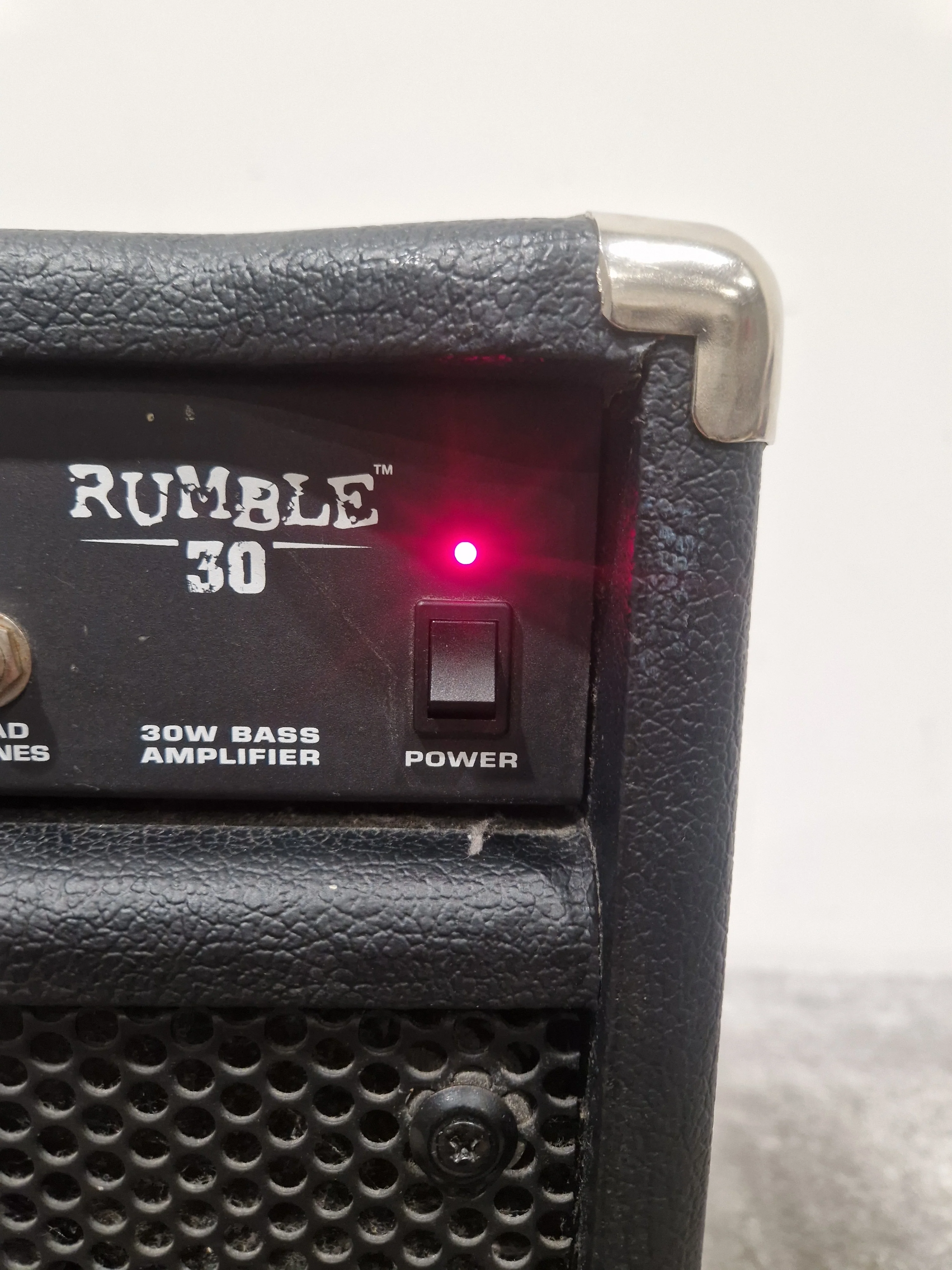 Fender Rumble 30 - Bass Amplifier - Excellent w/ Power Cable - Image 21