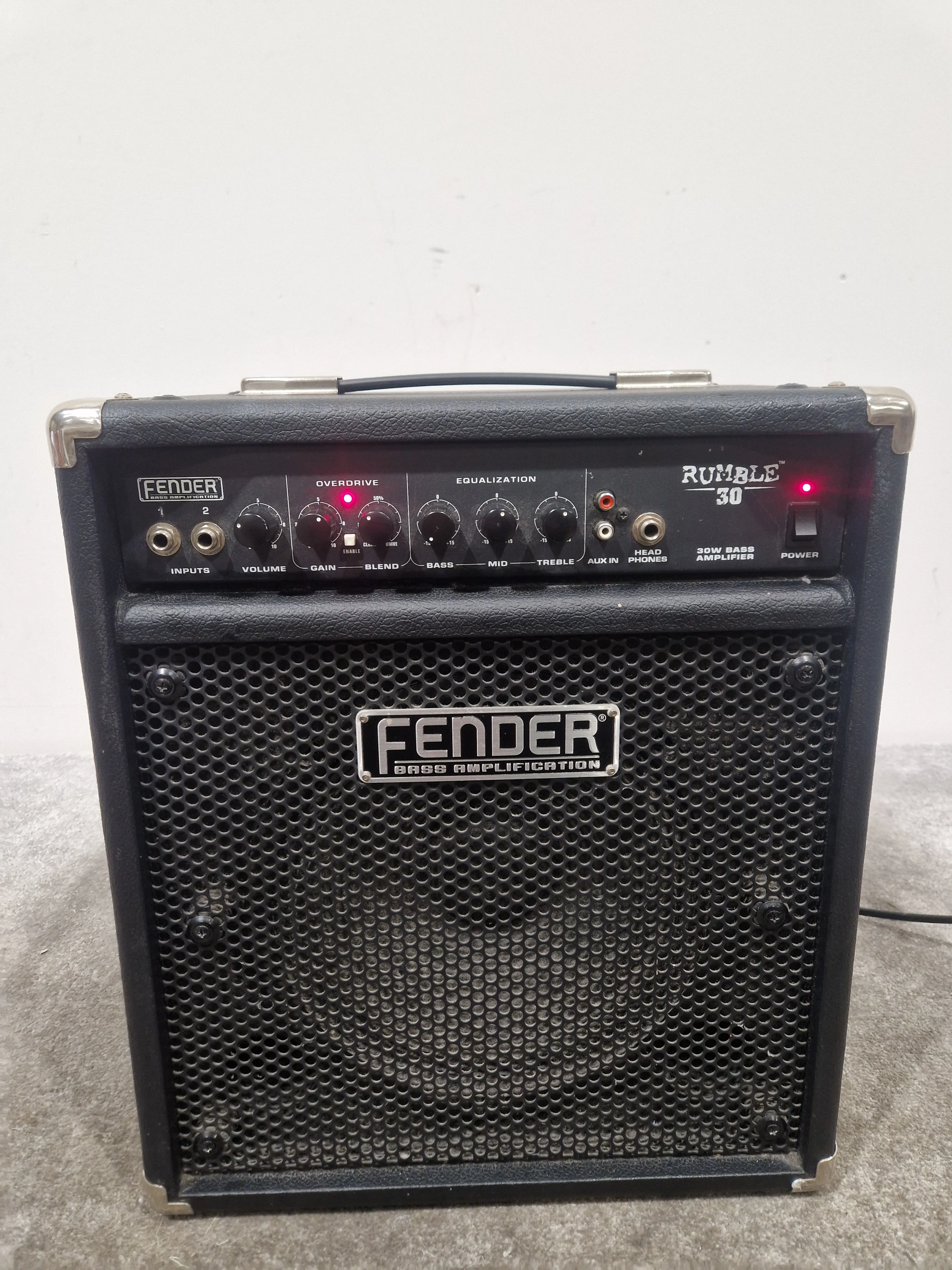 Fender Rumble 30 - Bass Amplifier - Excellent w/ Power Cable - Image 23