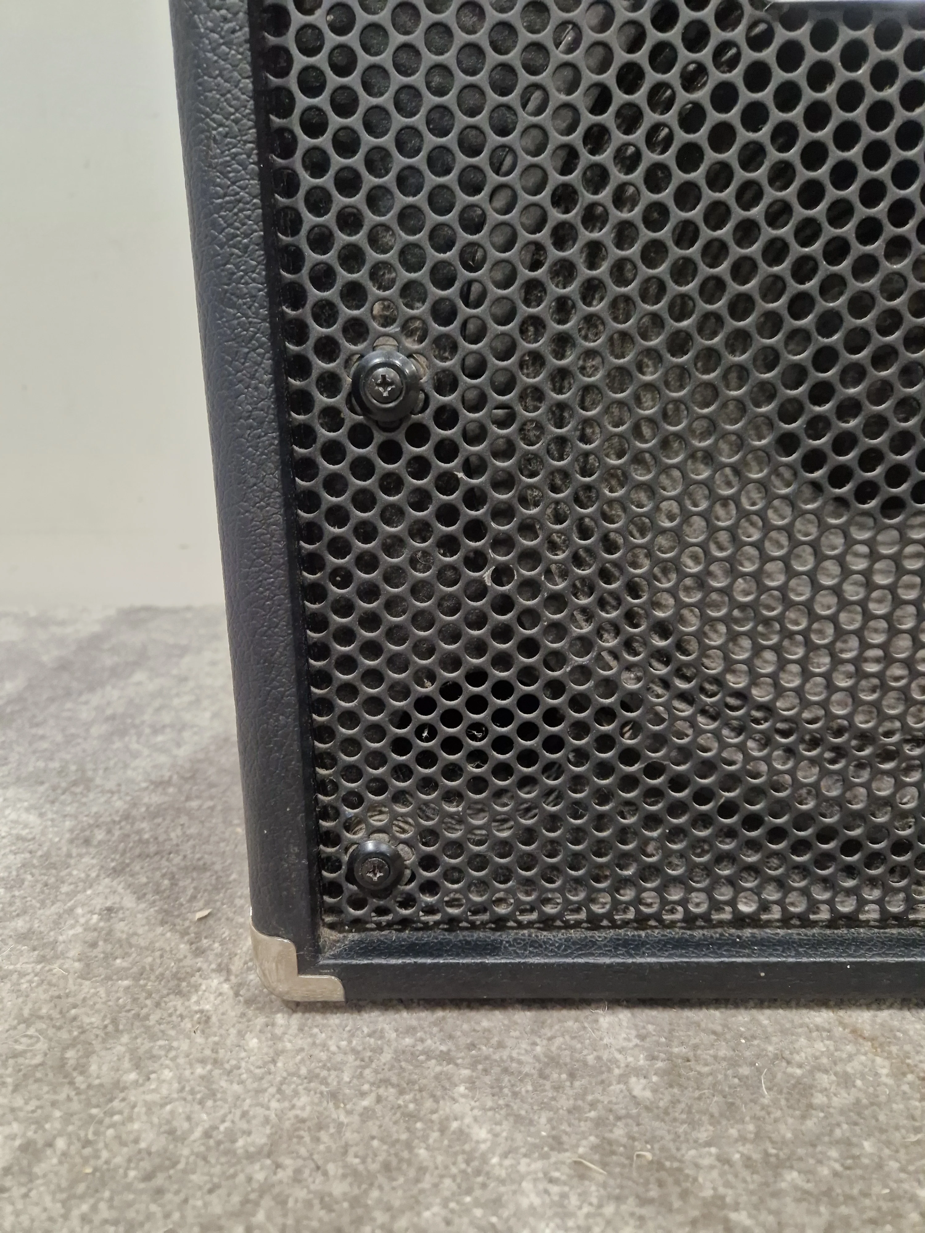 Fender Rumble 30 - Bass Amplifier - Excellent w/ Power Cable - Image 7