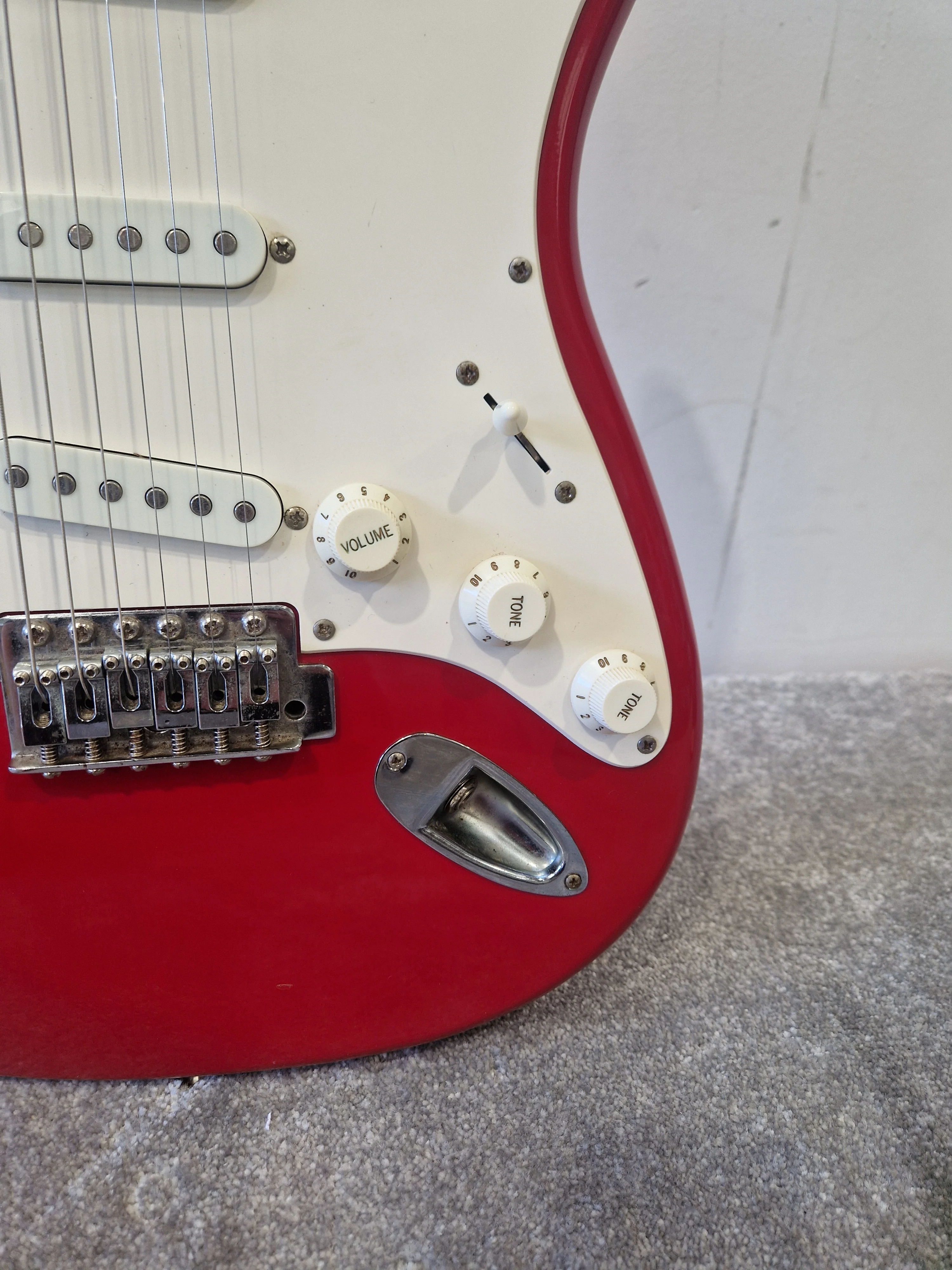 Fender Squier Strat Affinity Electric Guitar, China - New Ernie Ball Strings - Very Good Condition w/ Soft Case - Image 6