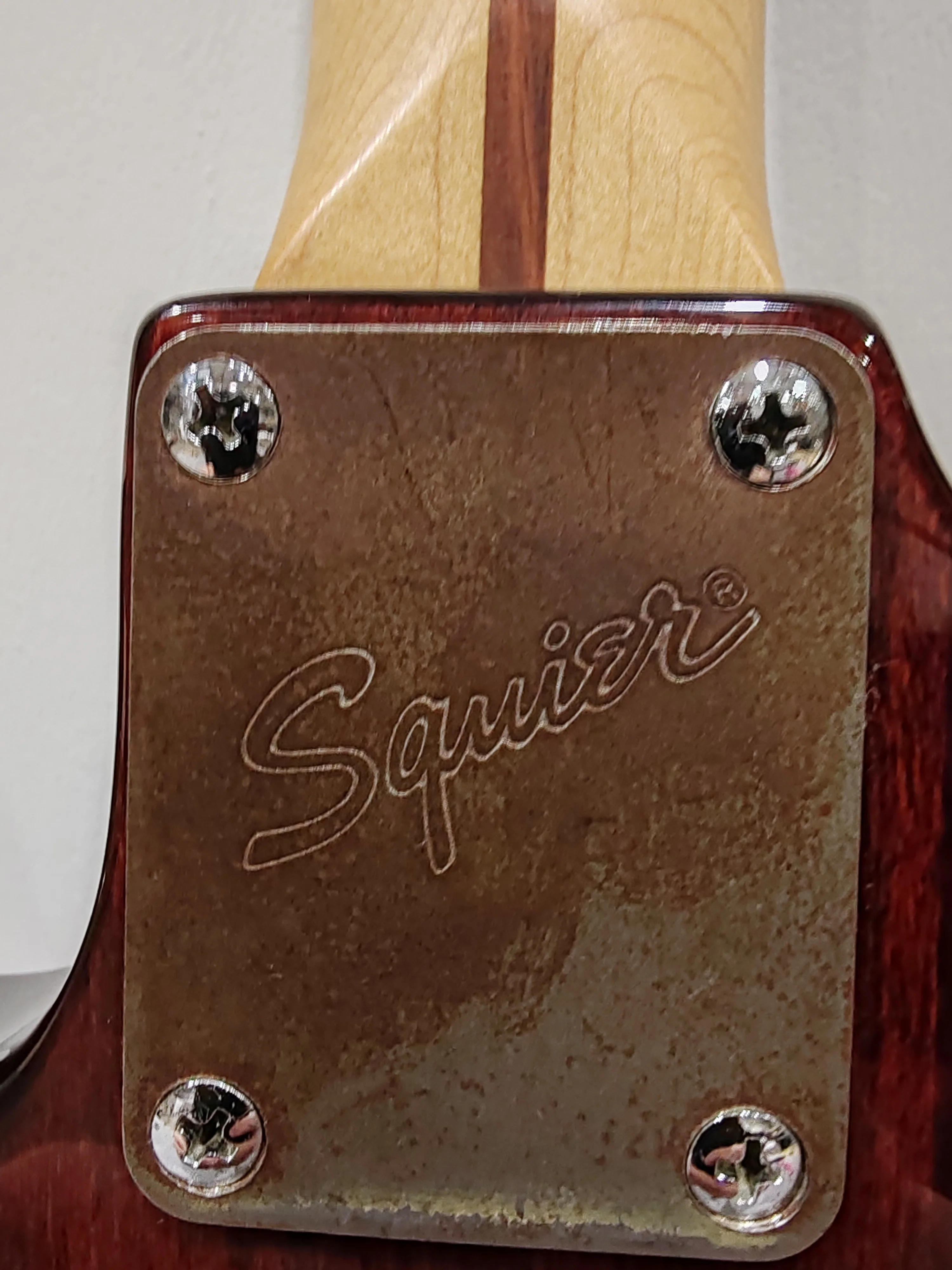 Fender Squier Stratocaster Obey Graphic – HSS Electric Guitar – Very Good w/ New Tremolo Bar - Image 9