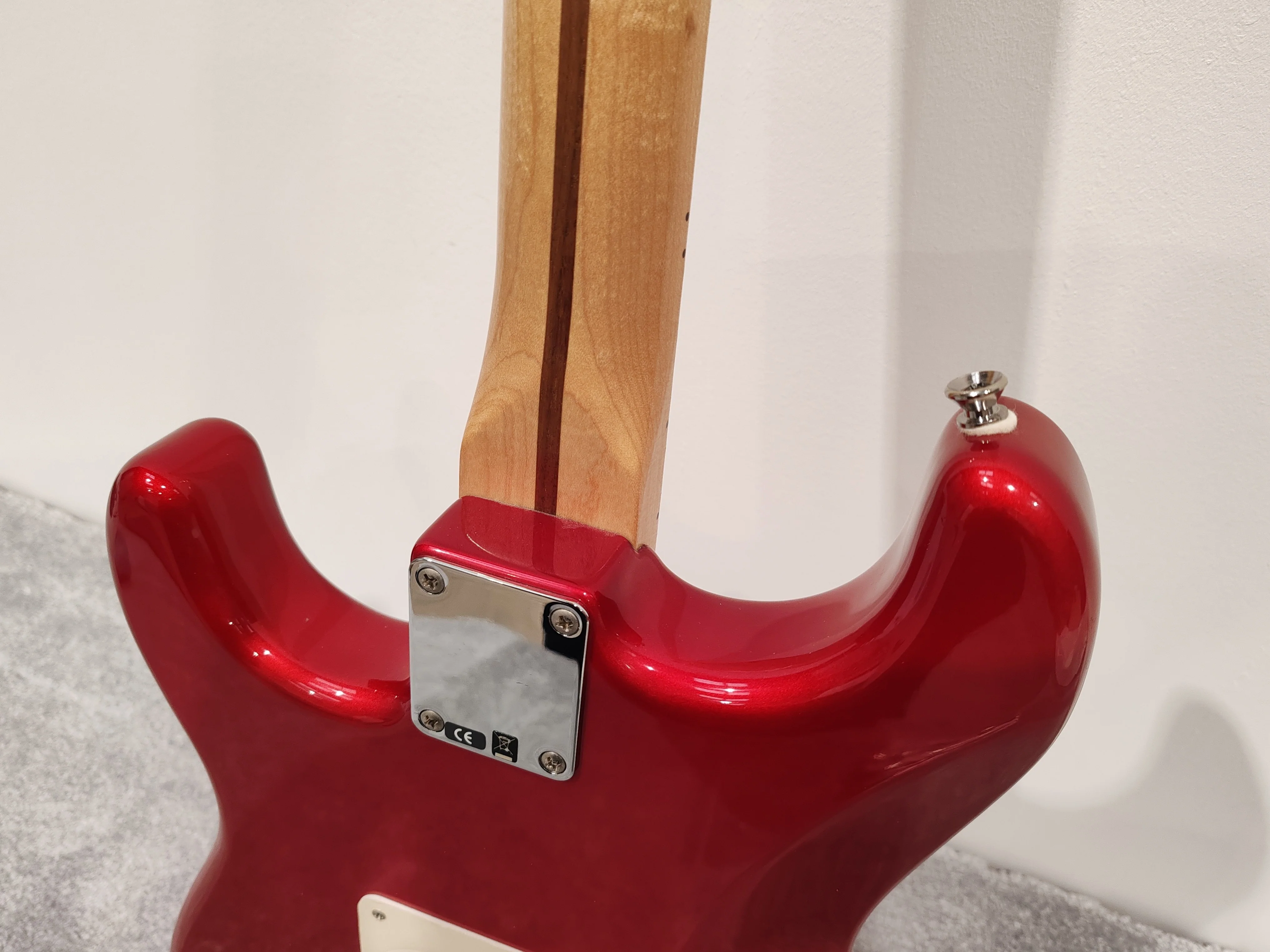 Fender Stratocaster Mexican - MZ6159810 - Chrome Red - 2006 - Image 5