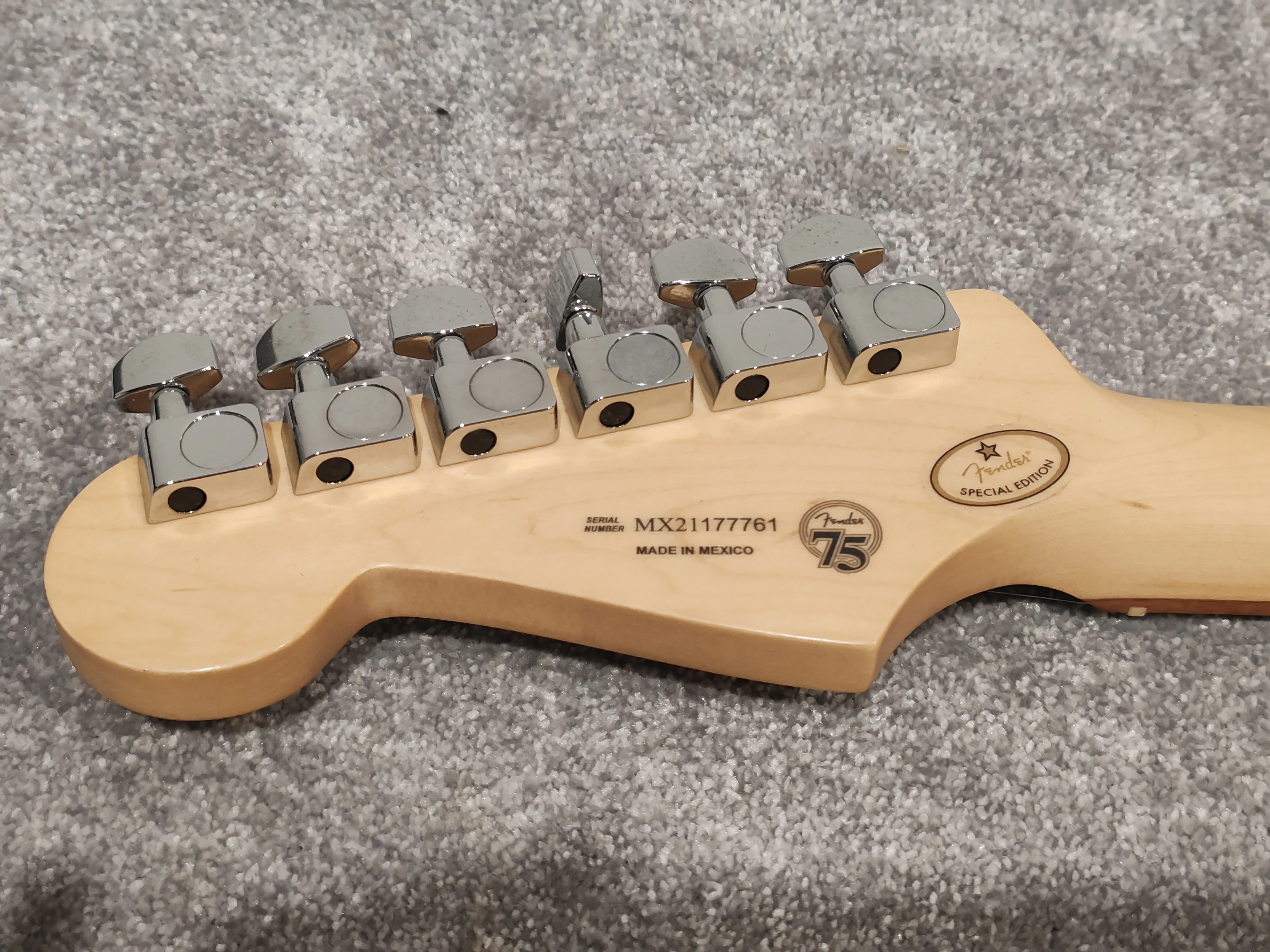 Fender Stratocaster Player Series Mexican - MX21177761 - Image 4