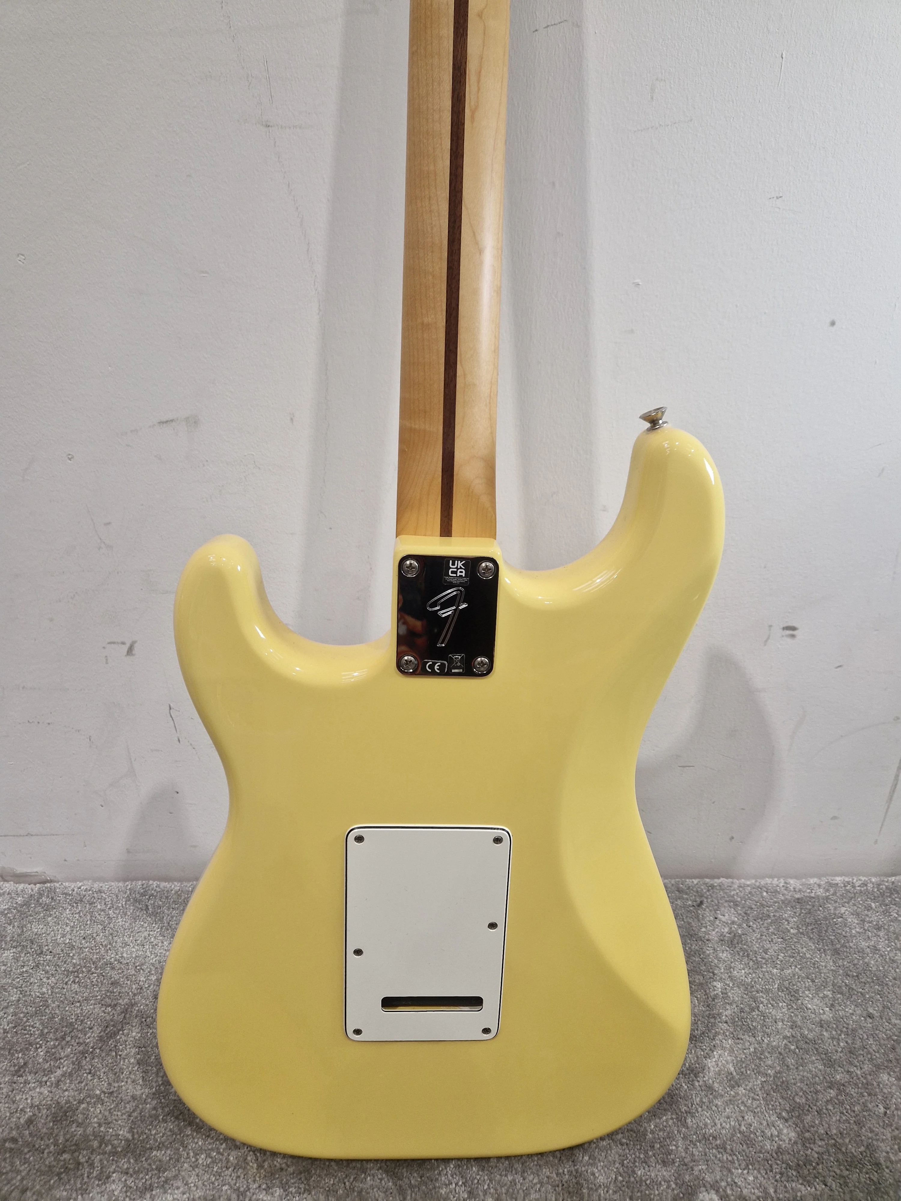 Fender Stratocaster Series Player 2 - Versatile Tone Electric Guitar - Excellent w/ Original Box & Soft Case - Image 7