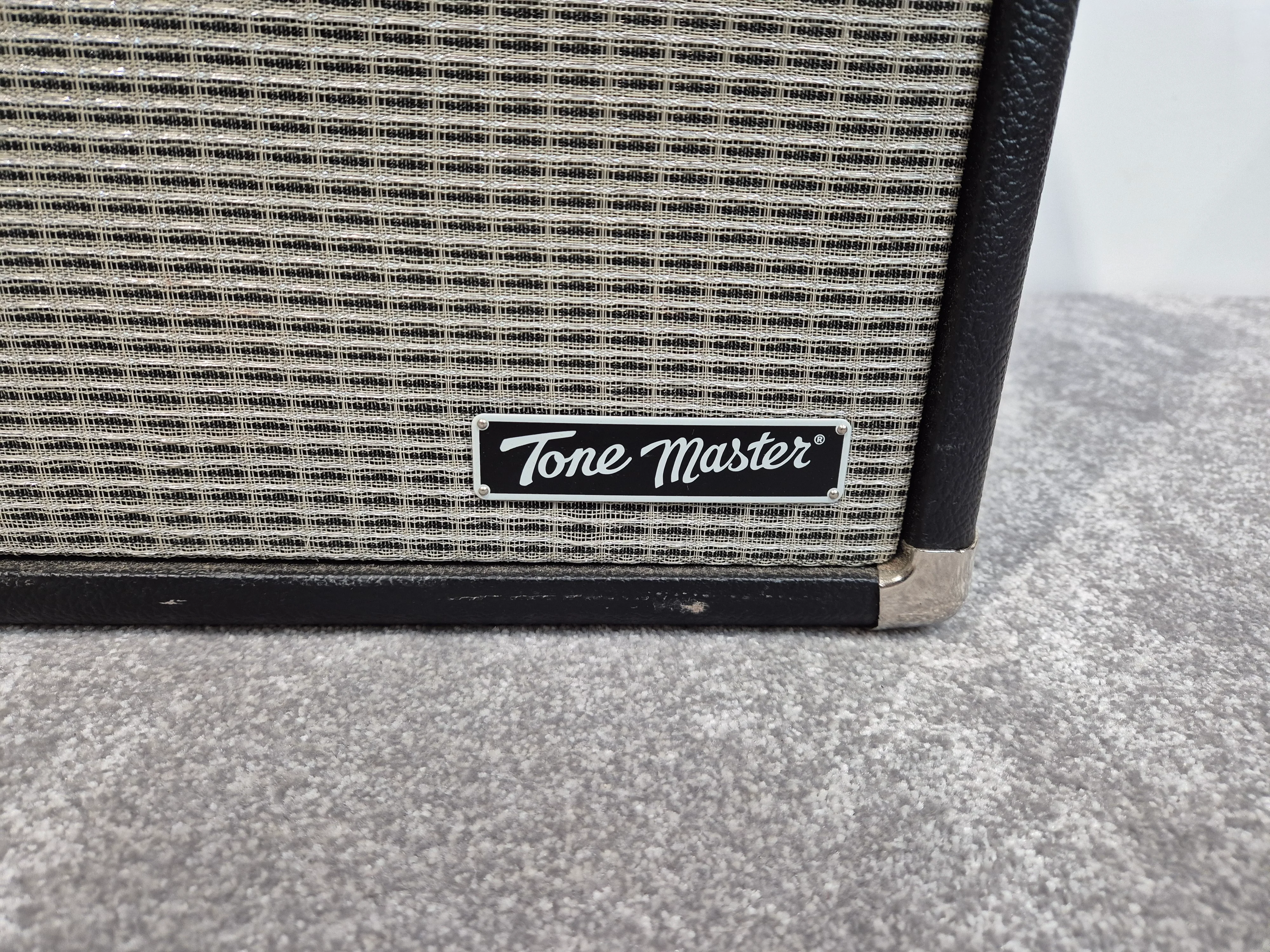 Fender Tone Master Super Reverb Amp - 45-watts Guitar Amplifier - Mint - Image 5
