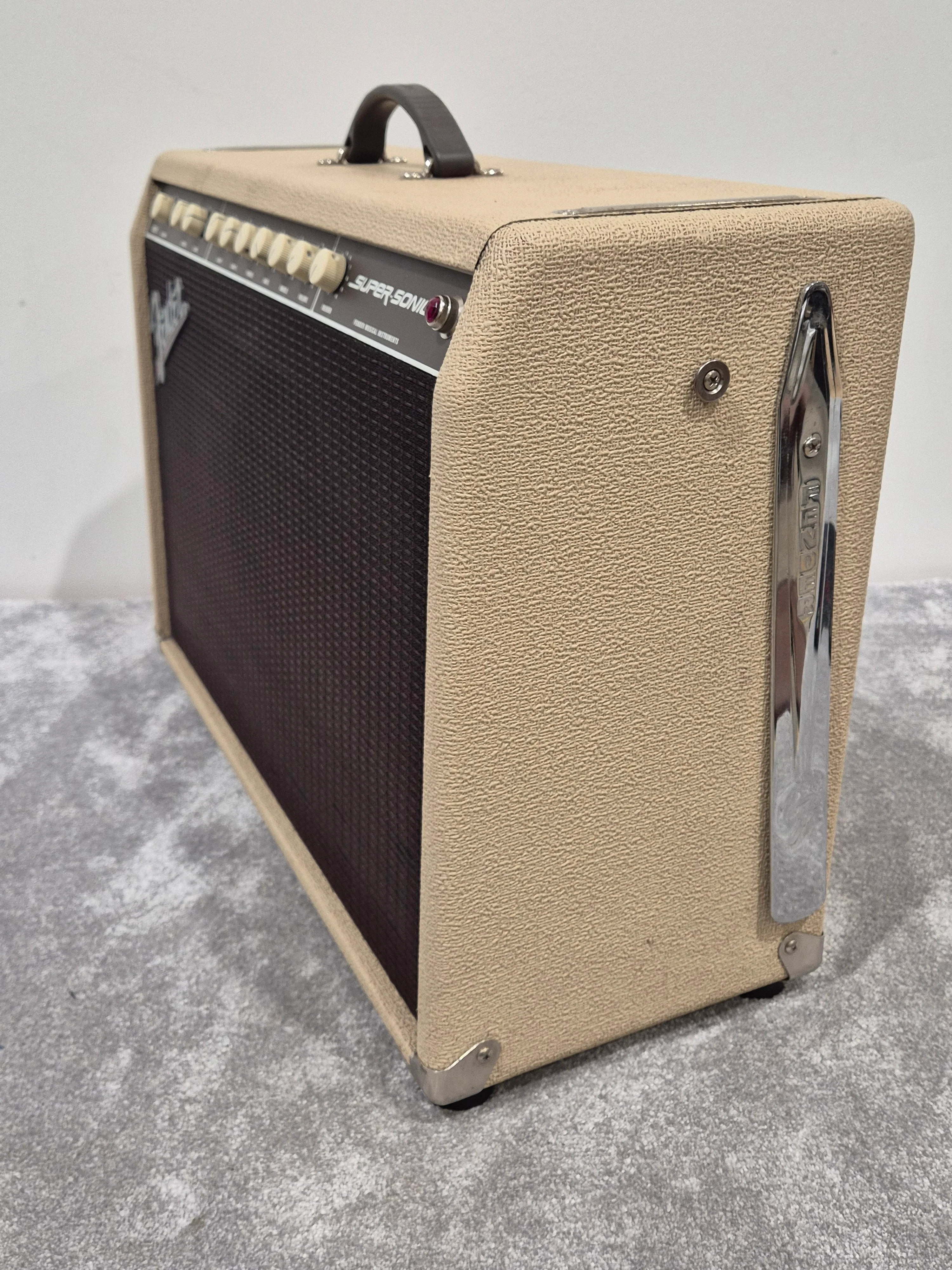 Fender Super Sonic 112 Guitar Amplifier - 60 Watts, Tube-Driven - Very Good - Image 17