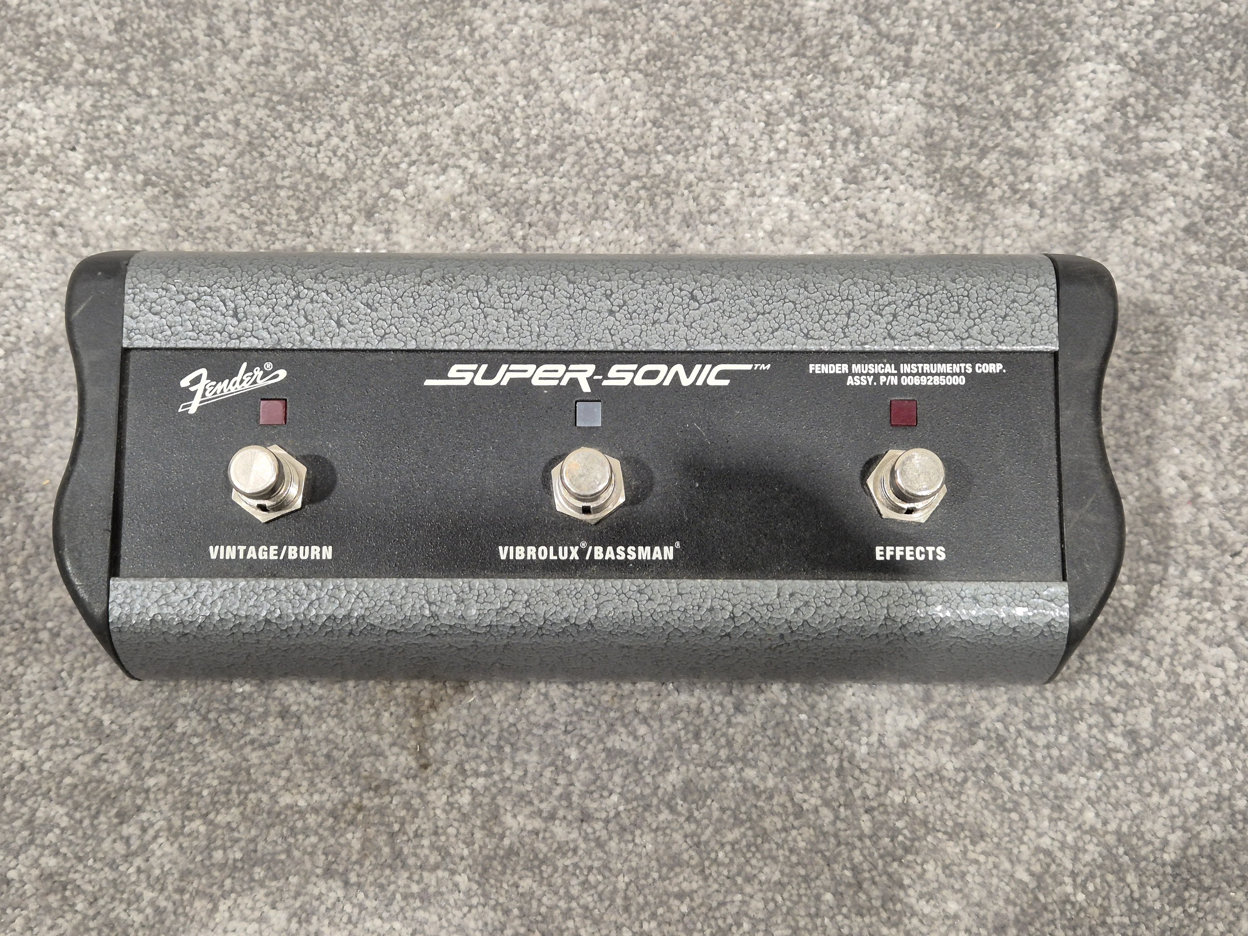 Fender Super Sonic 112 Guitar Amplifier - 60 Watts, Tube-Driven - Very Good - Image 18