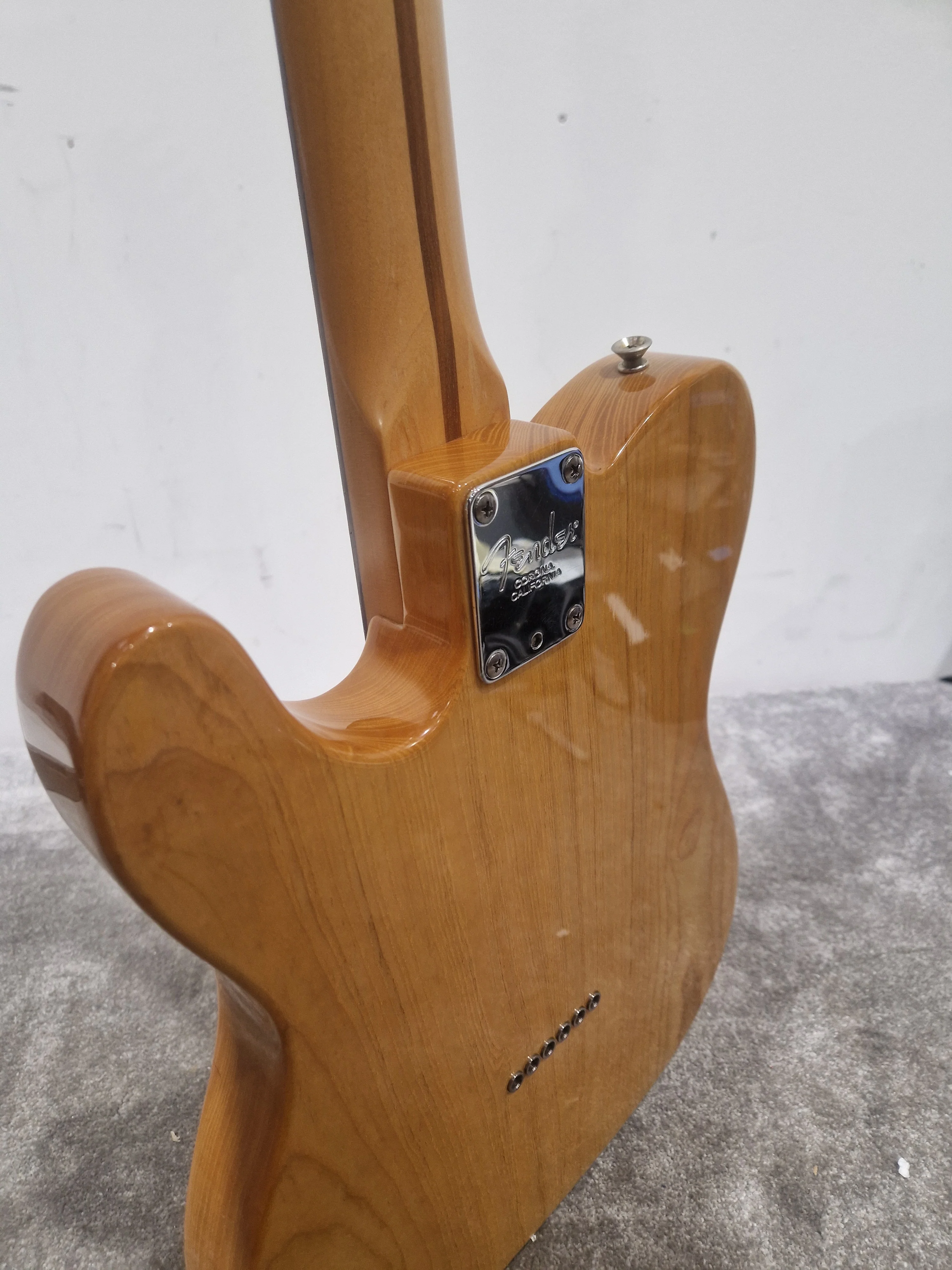 Fender Telecaster American 1999 Natural Finish S/N N9385786 - Solid Body Electric - Excellent w/ Hard Case - Image 7