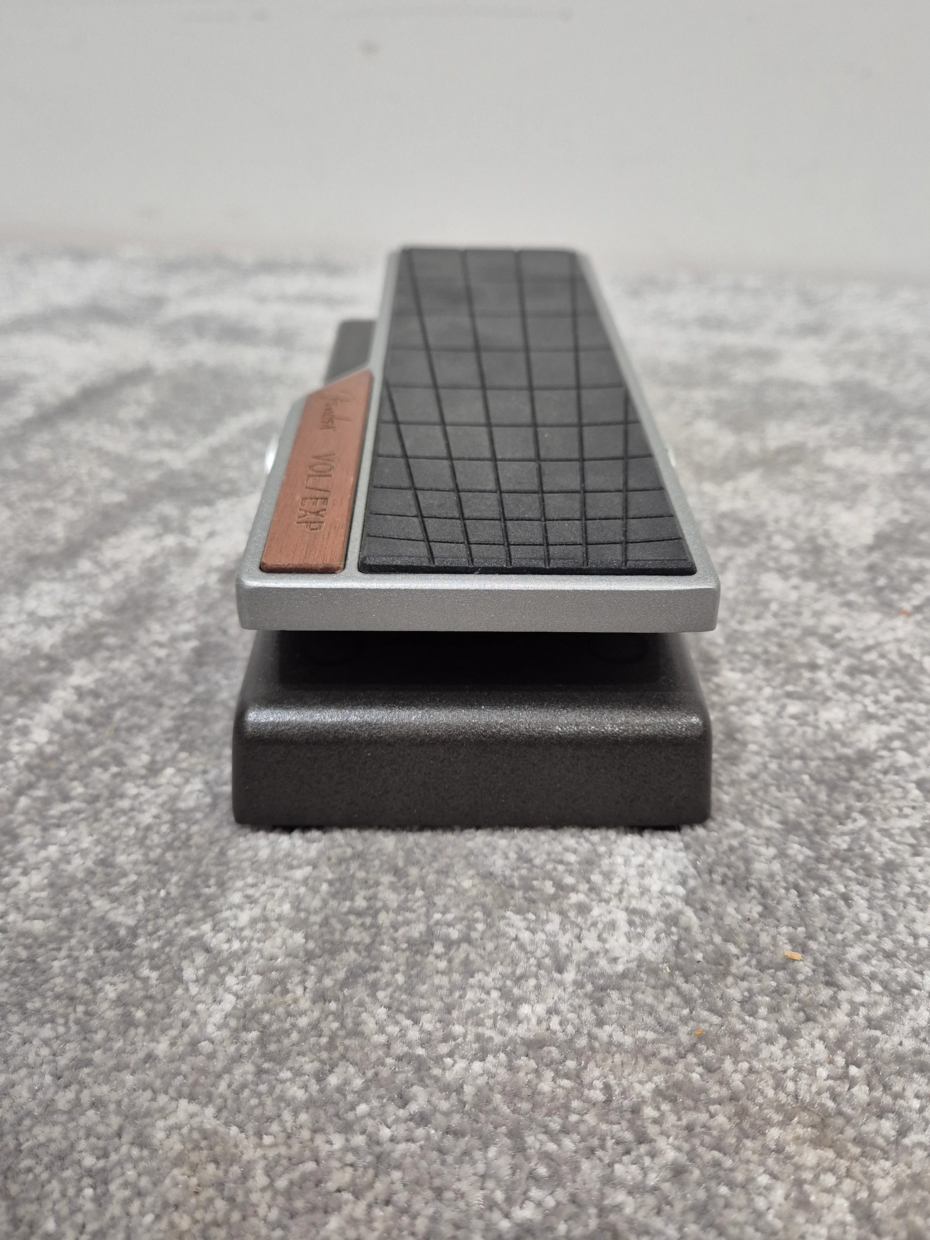 Fender Tread-Light Volume - Versatile Expression Pedal - Image 2