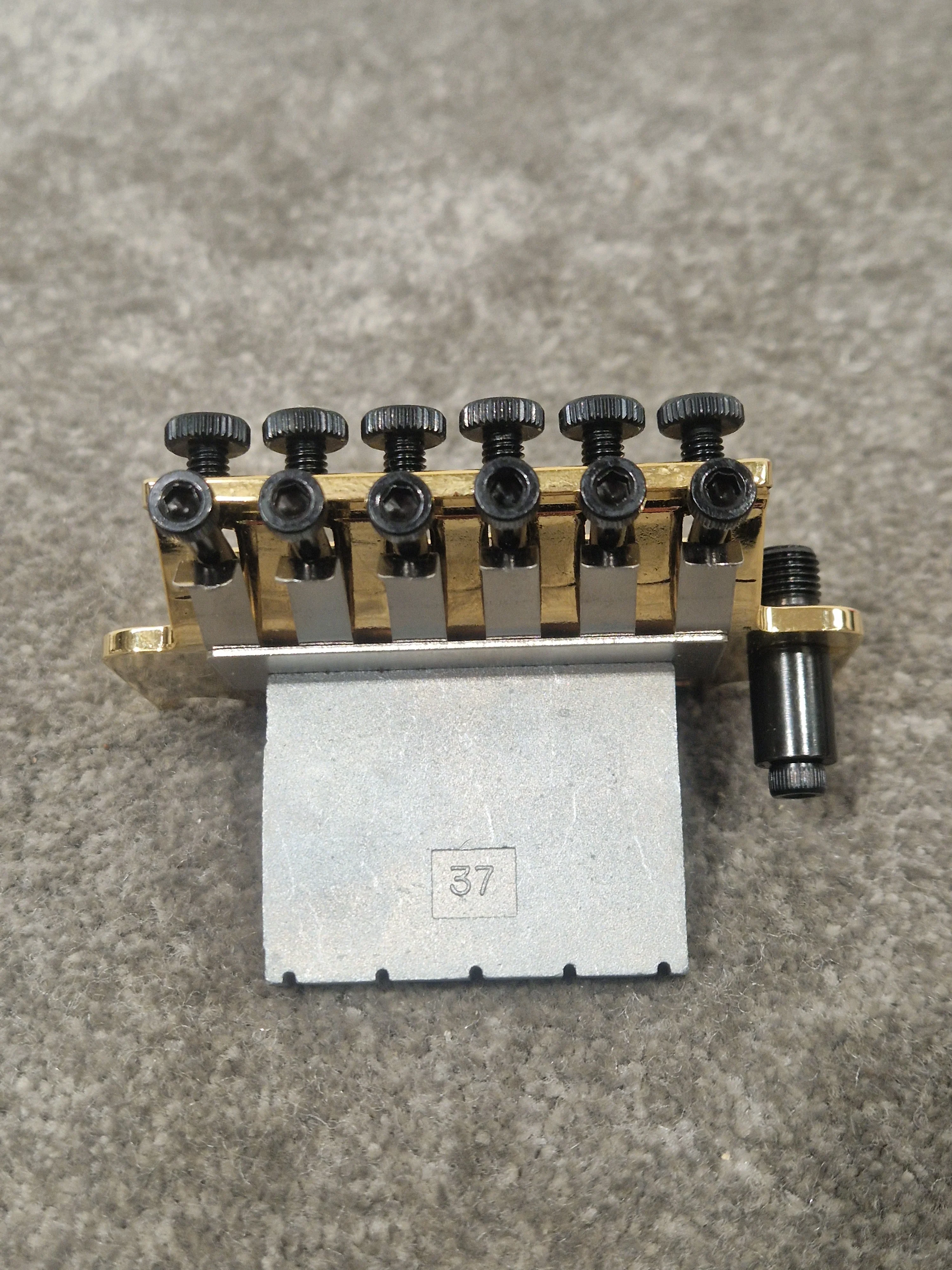 Floyd Rose Double-locking Tremolo System Electric Guitar - Double-locking Design, Stainless Steel - Excellent w/ Original Box & Manuals - Image 4