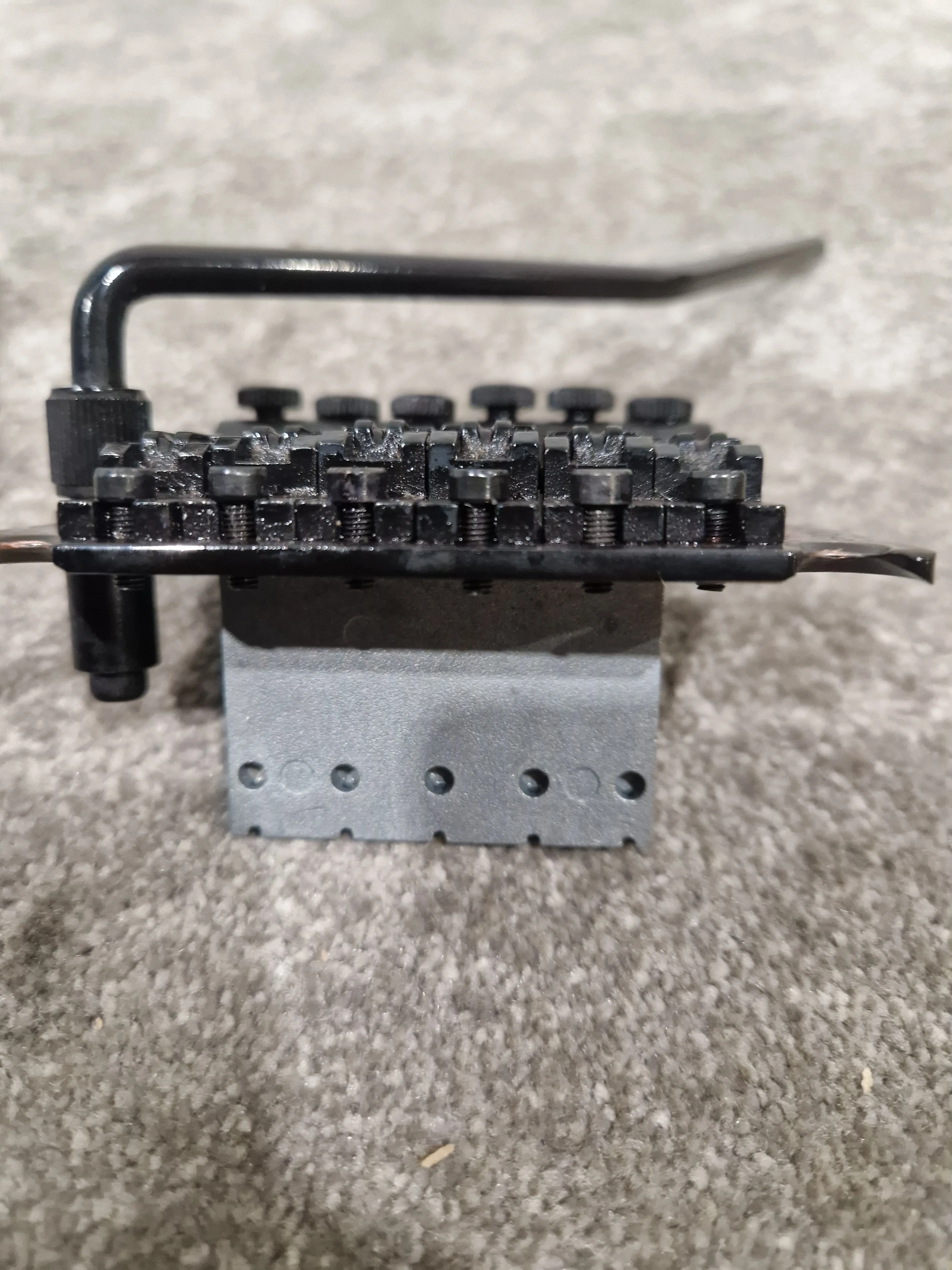 Floyd Rose Special Tremolo System Tremolo System - Double Locking - Very Good - Image 3