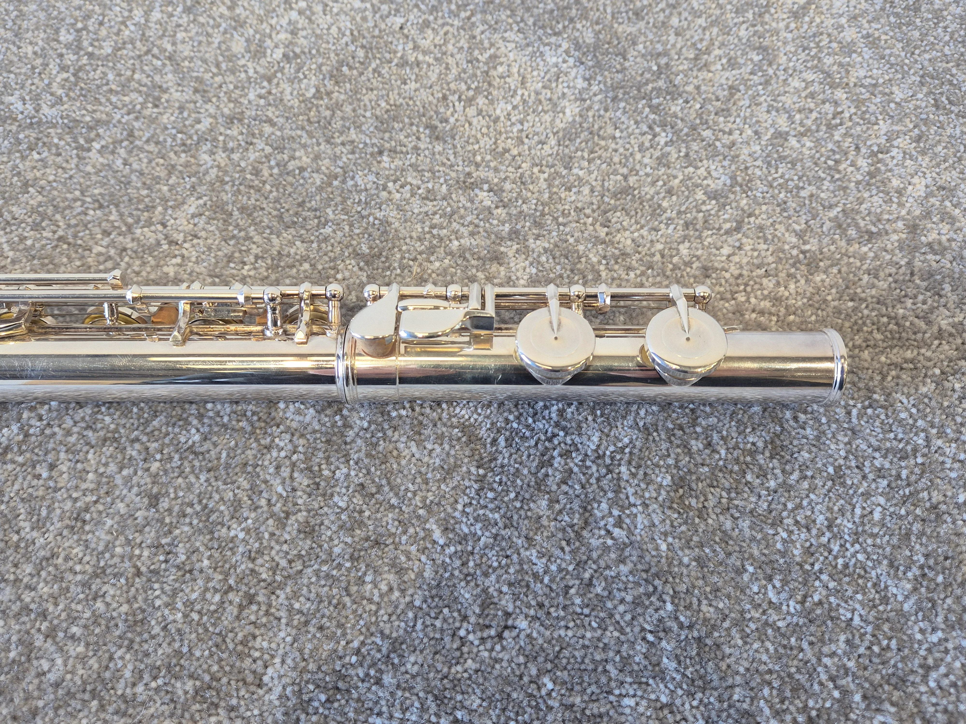 Pearl Flute PF-765 - Quartz S/N 5760 w/ Hard Case - Image 9