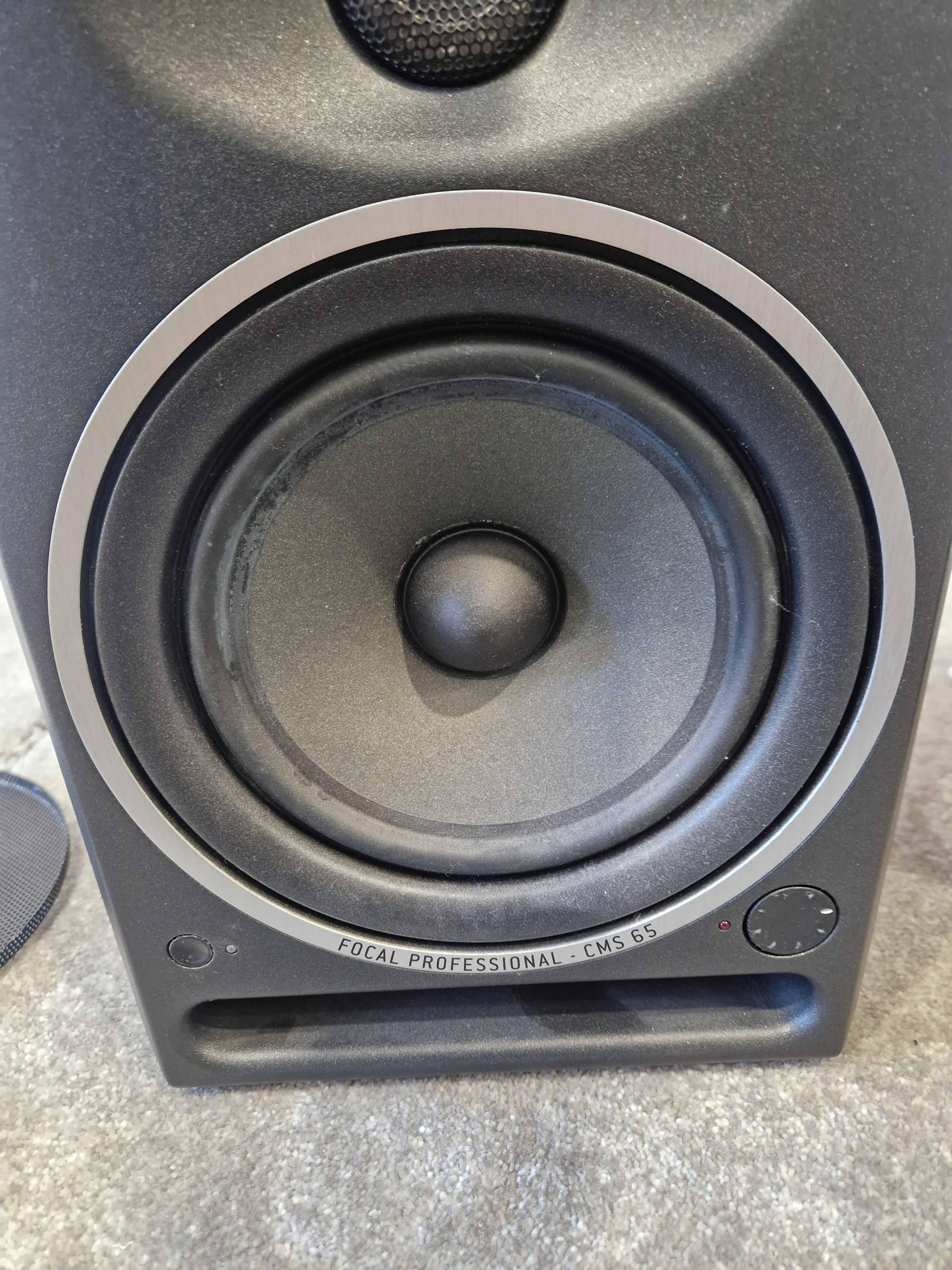 Pair of Focal CMS65 Speakers - 6.5" Woofer, 1" Tweeter - Very Good - Image 7