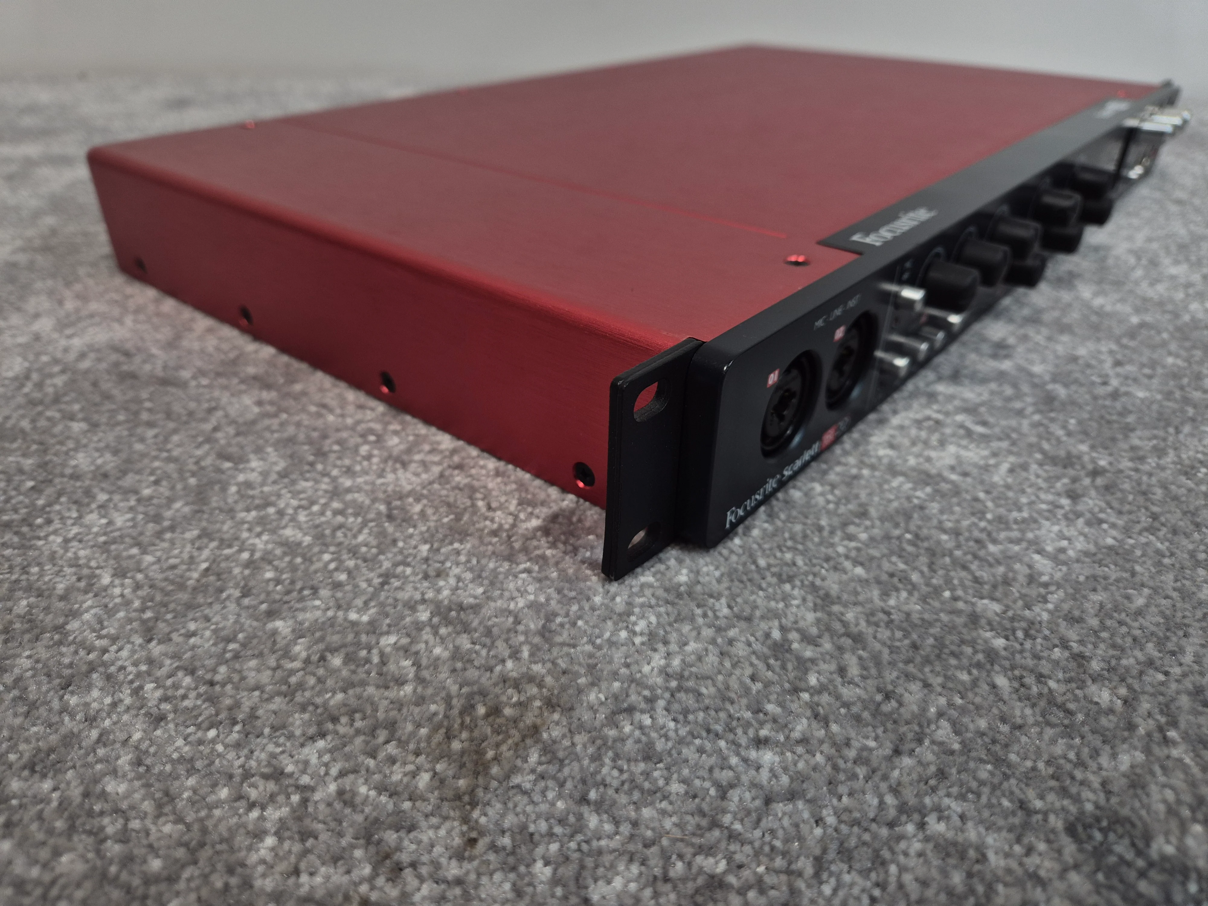 Focusrite Scarlett 18i20 - 20 Outputs Audio Interface - Image 5
