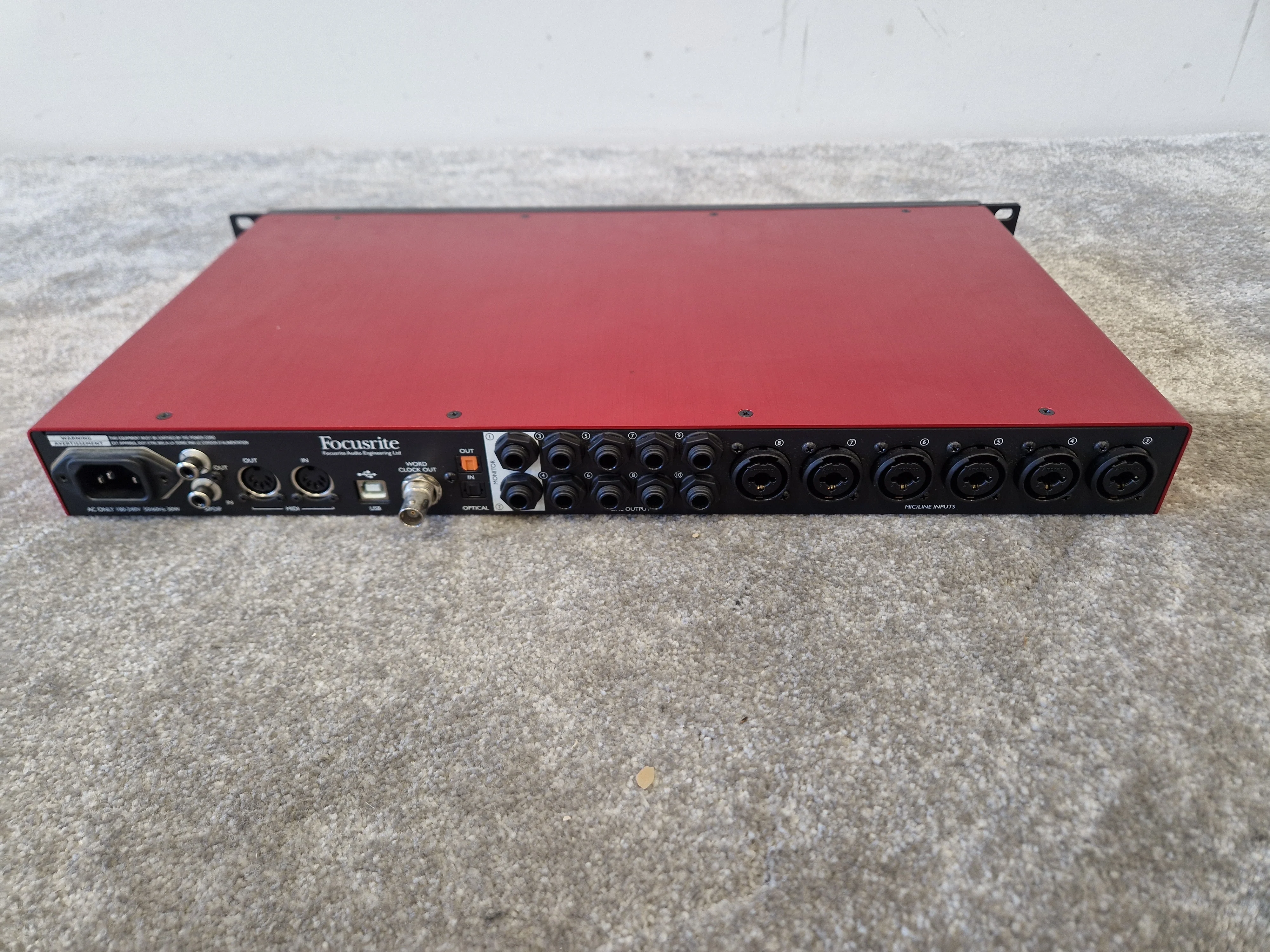 Focusrite Scarlett 18i20 Gen 2 - 18 Inputs, 20 Outputs - Excellent - Image 2