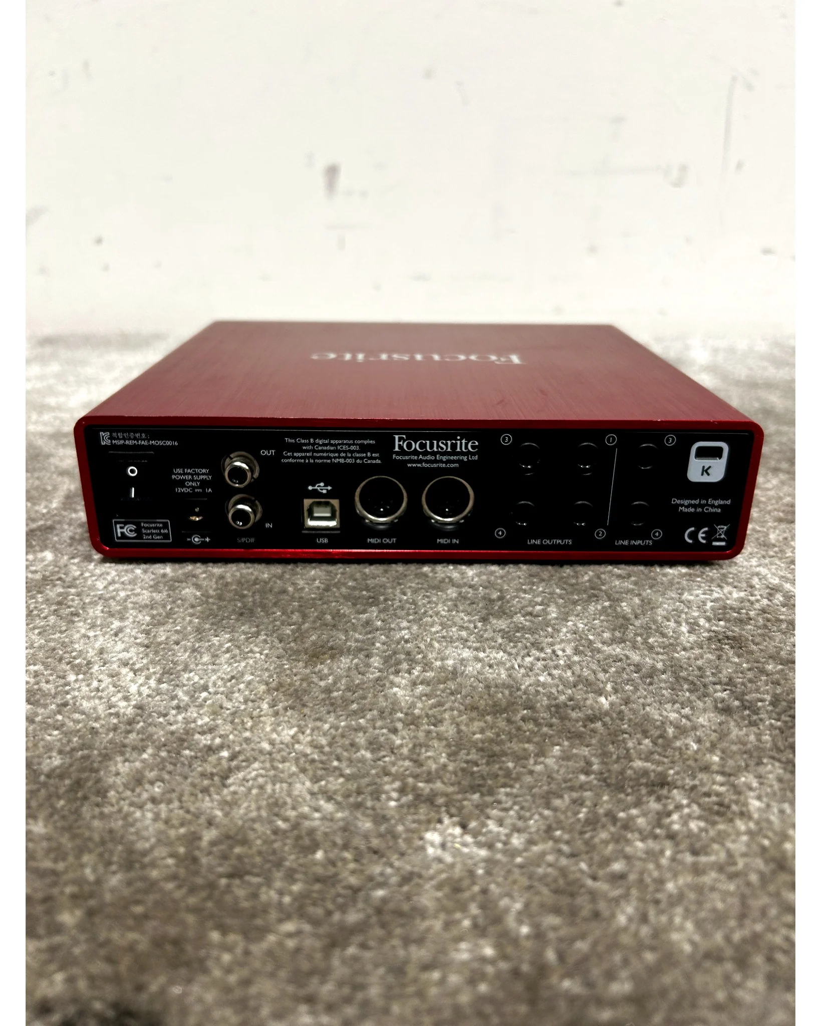Focusrite Scarlett 6i6 - Audio Interface - Red - Good - Image 4