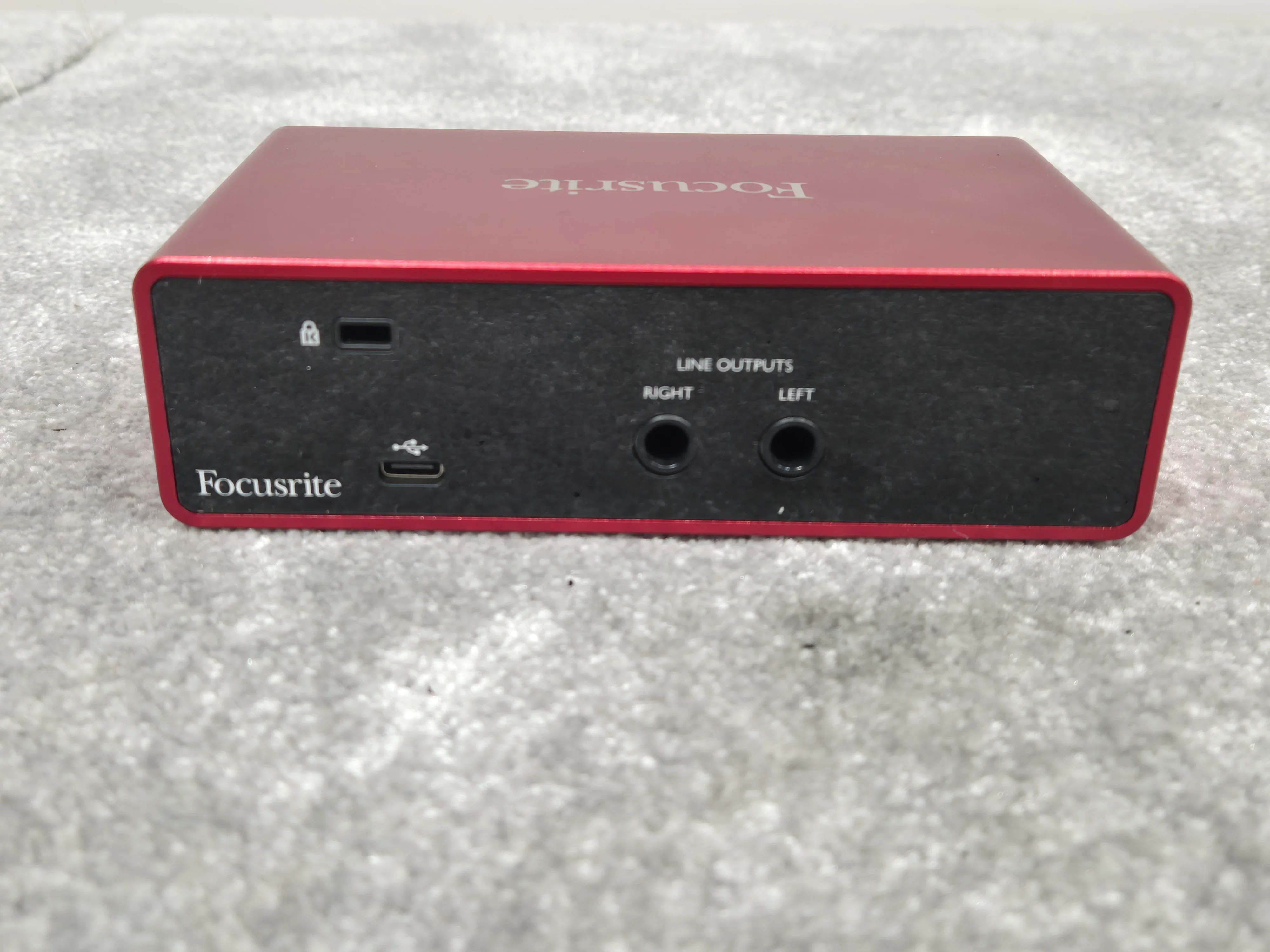 Focusrite Scarlett Solo 3rd Gen - Compact USB Audio Interface w/ Original Box - Image 4