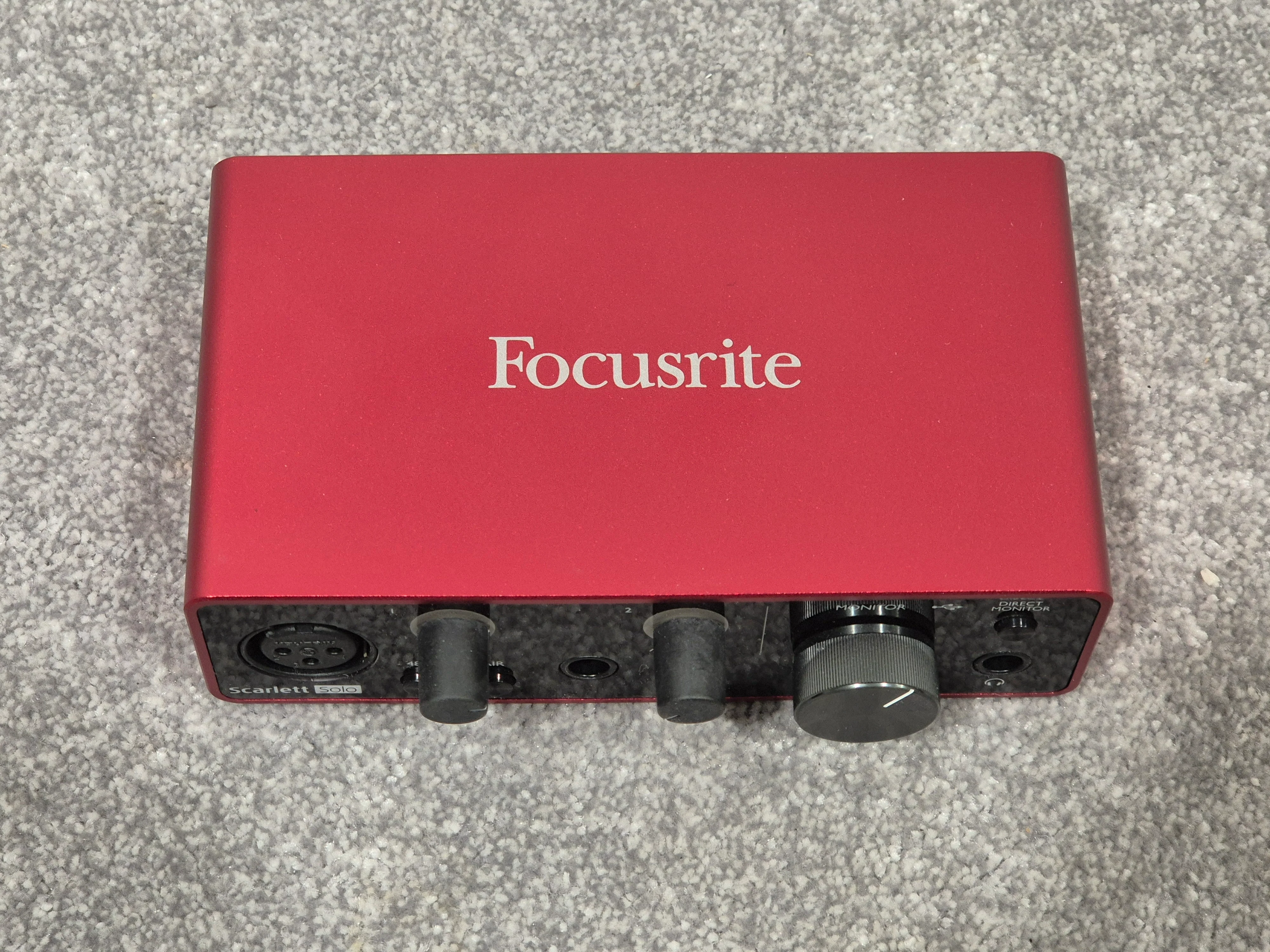 Focusrite Scarlett Solo 3rd Gen - Compact USB Audio Interface w/ Original Box - Image 6