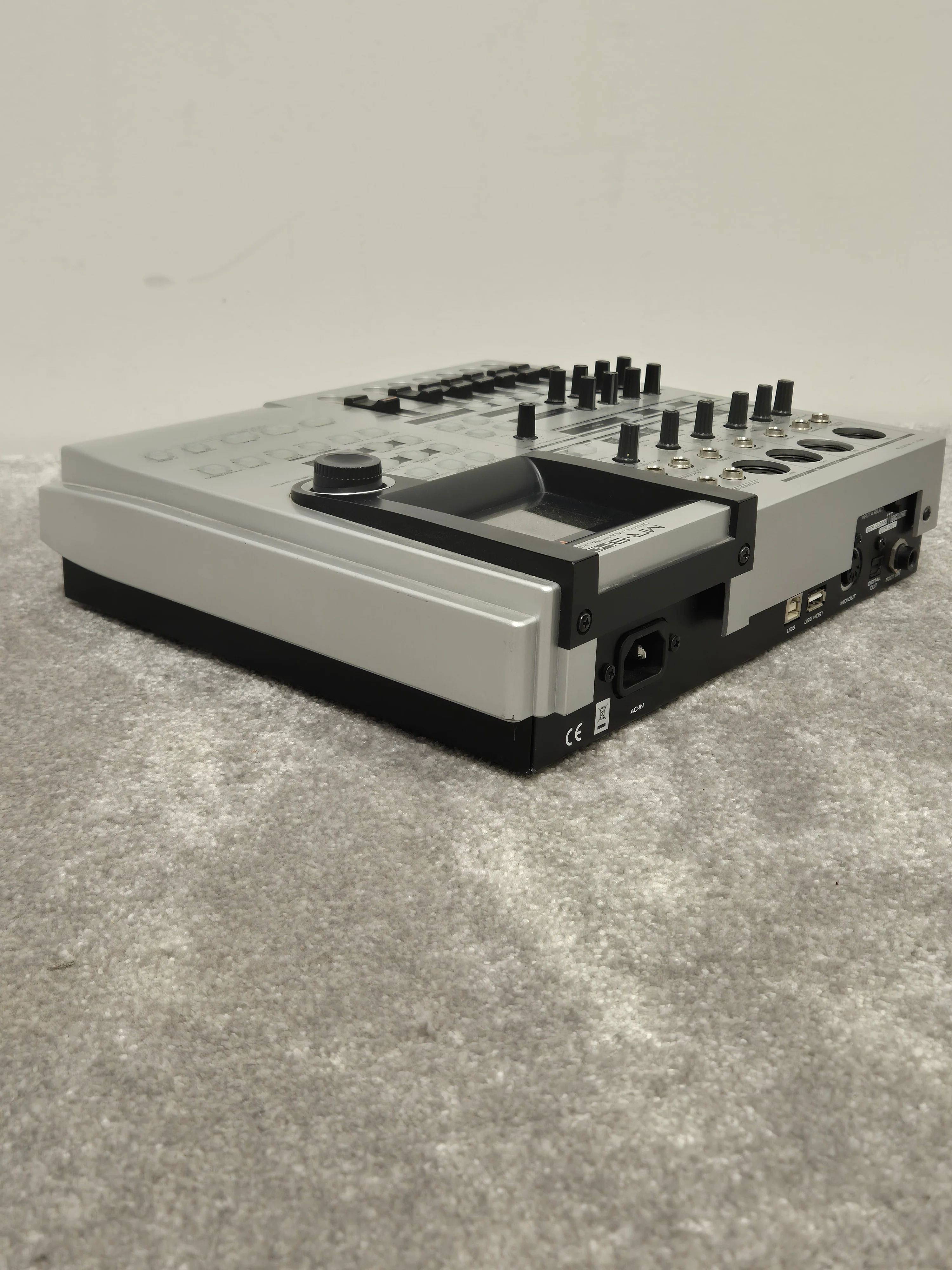 Fostex MR-8HD - 8-Track Digital Multitracker - Image 10
