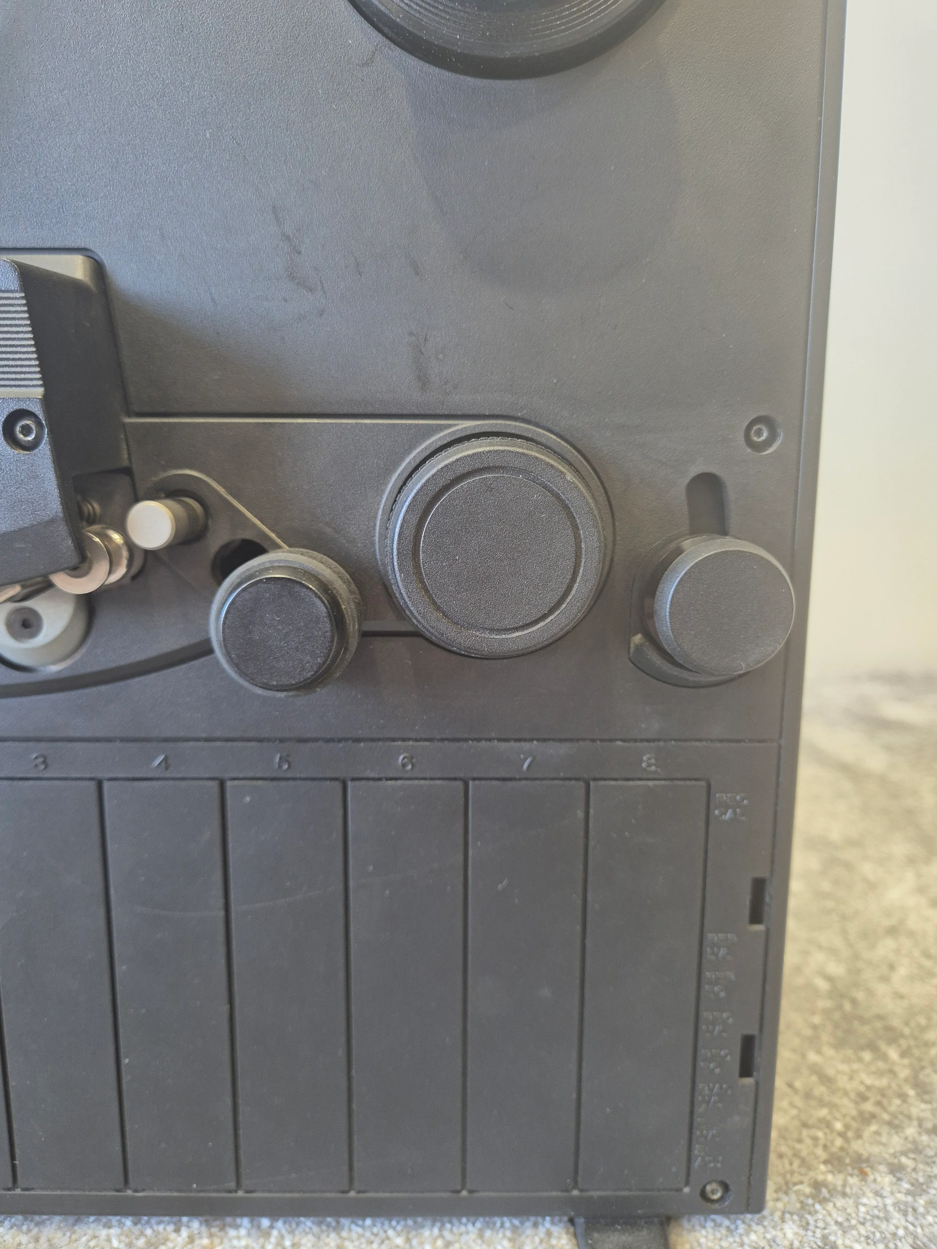 Fostex R8 - 8-Track Reel-to-Reel Tape Recorder (Spares or Repairs) - Image 4