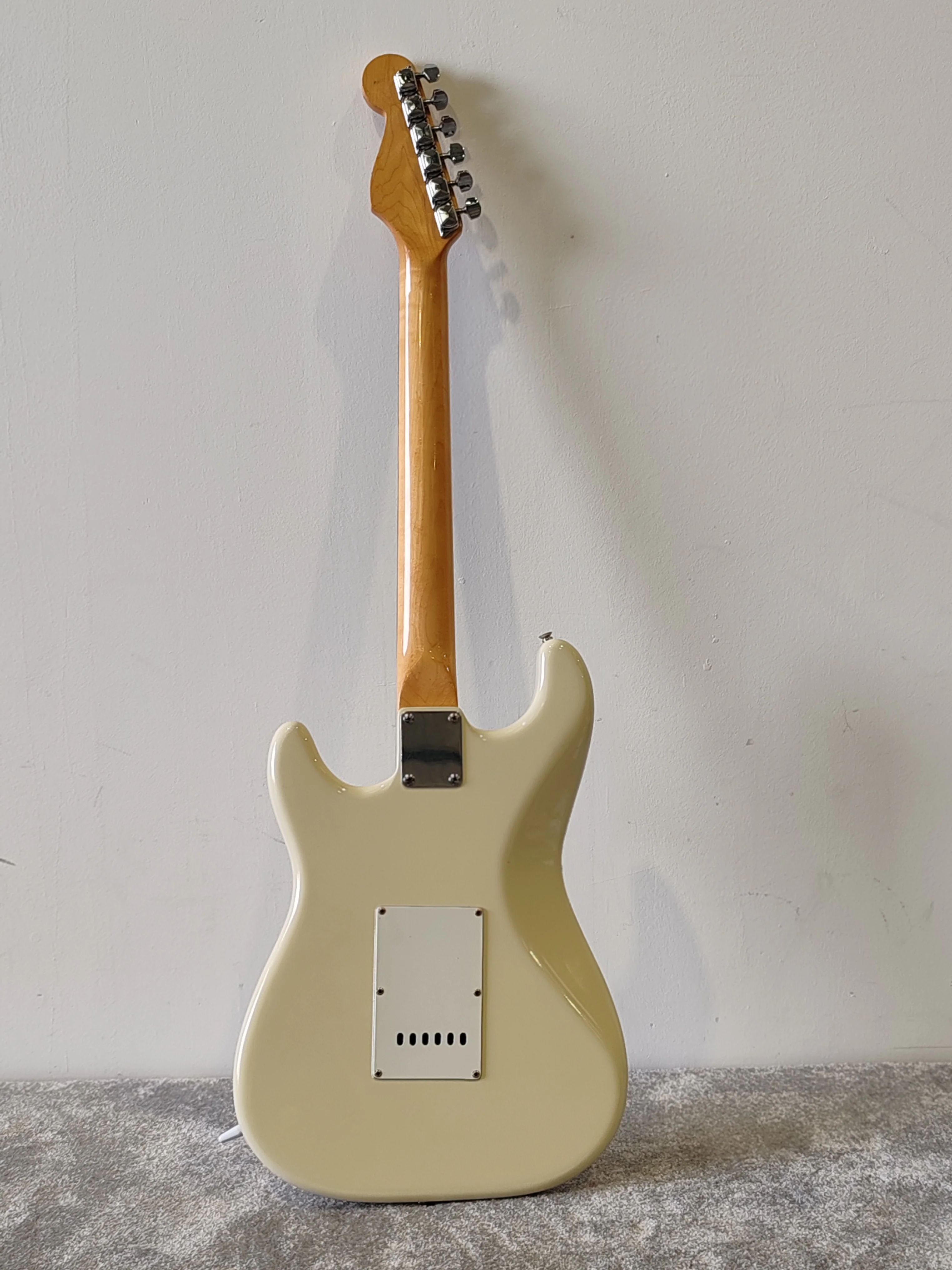 Francis Stratocaster Electric Guitar - Classic Tonewood Design - Very Good - Image 3