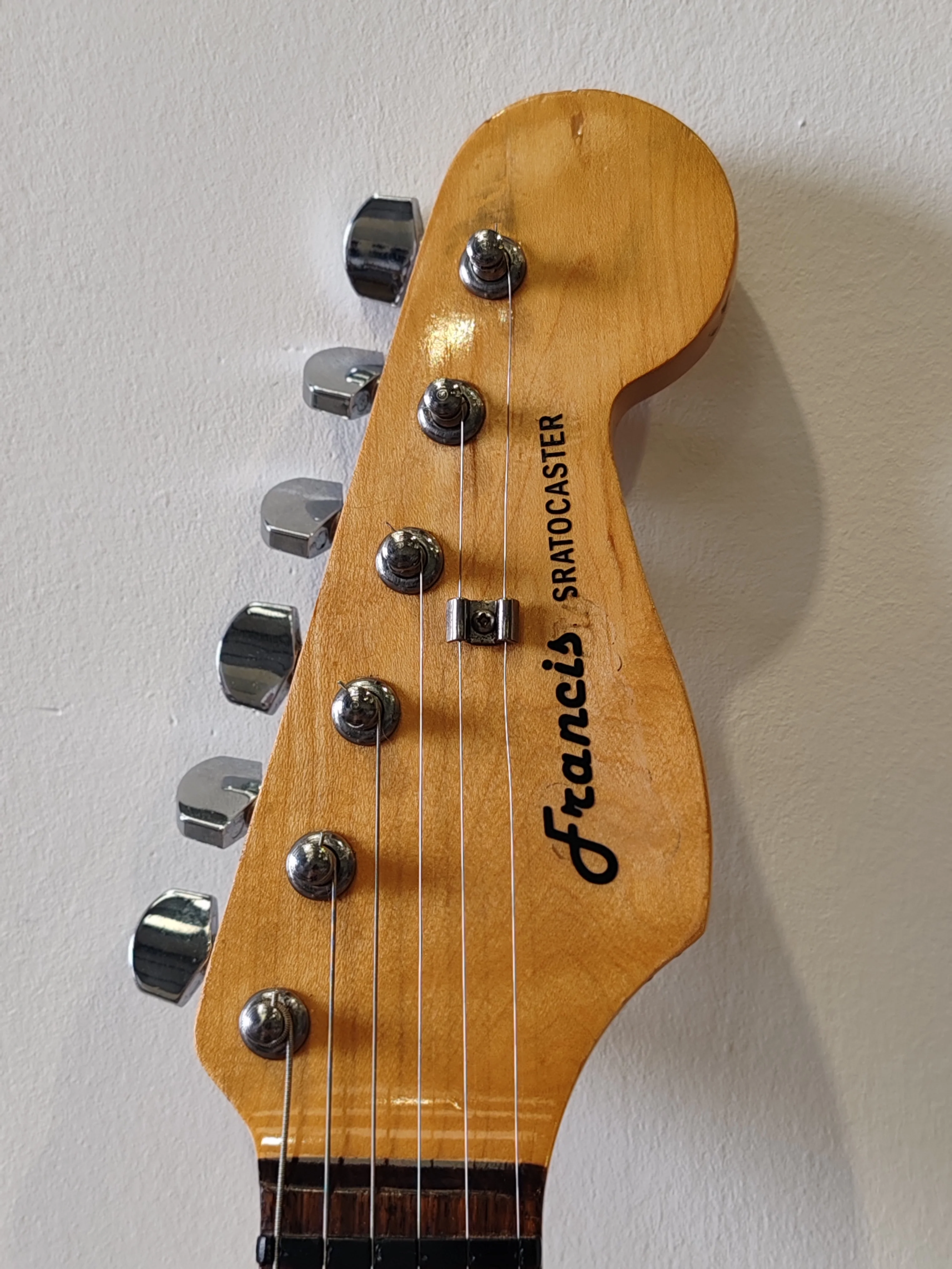 Francis Stratocaster Electric Guitar - Classic Tonewood Design - Very Good - Image 5