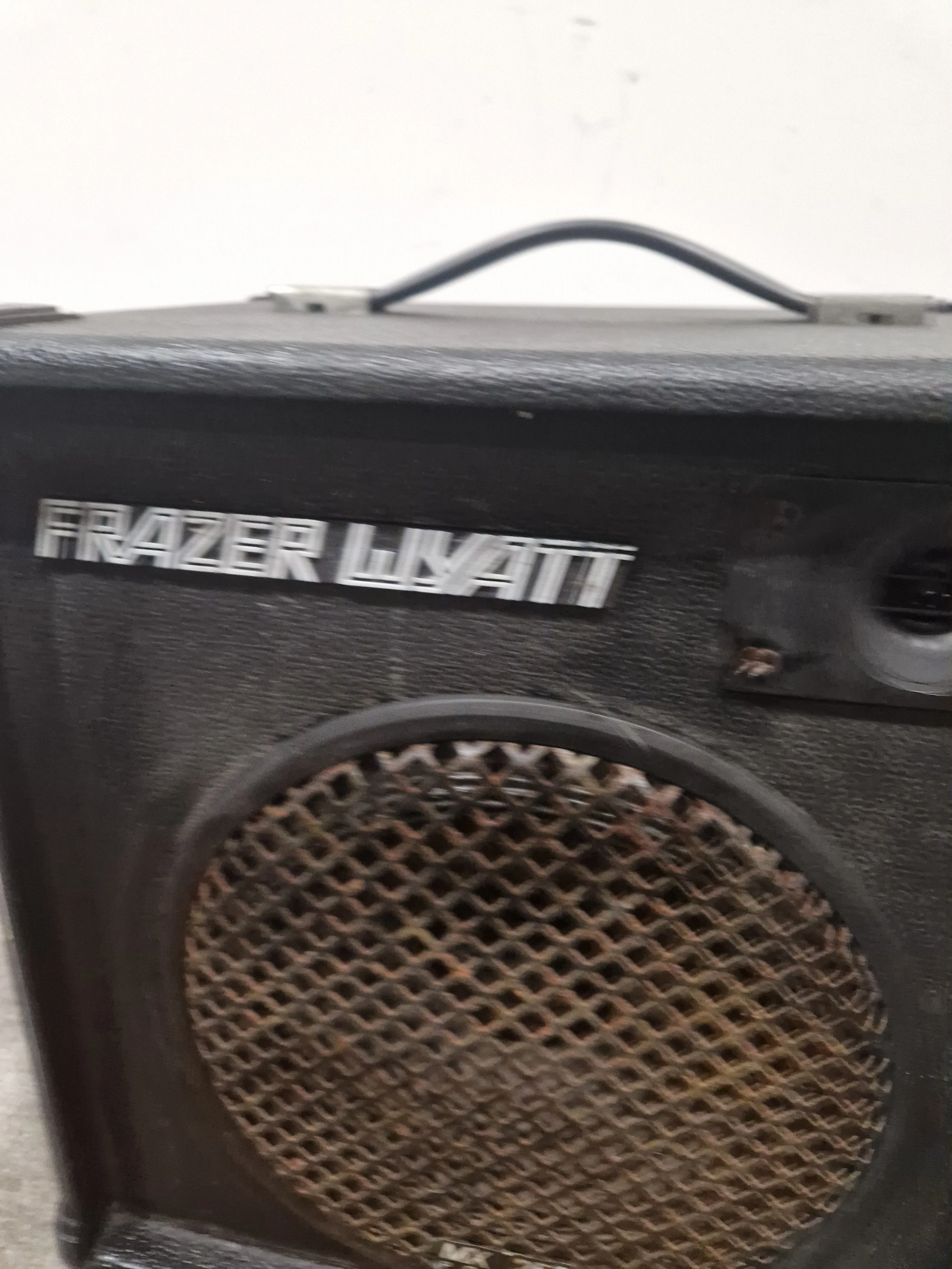 Frazer Wyatt MX 250 - Amplifier - Good w/ Power Cable - Image 4