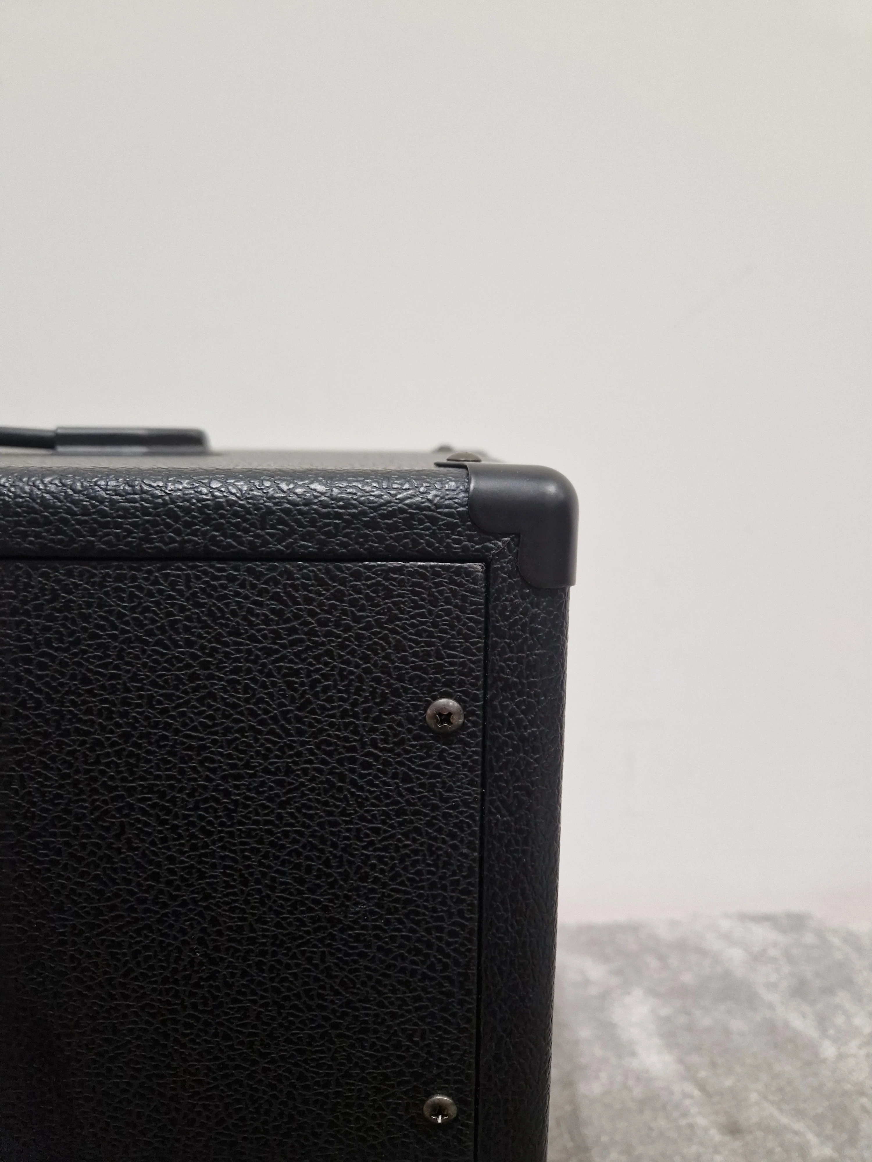 G4M Guitar Cabinet - 1x12 - Black - BP:£-2 - Excellent - Image 6