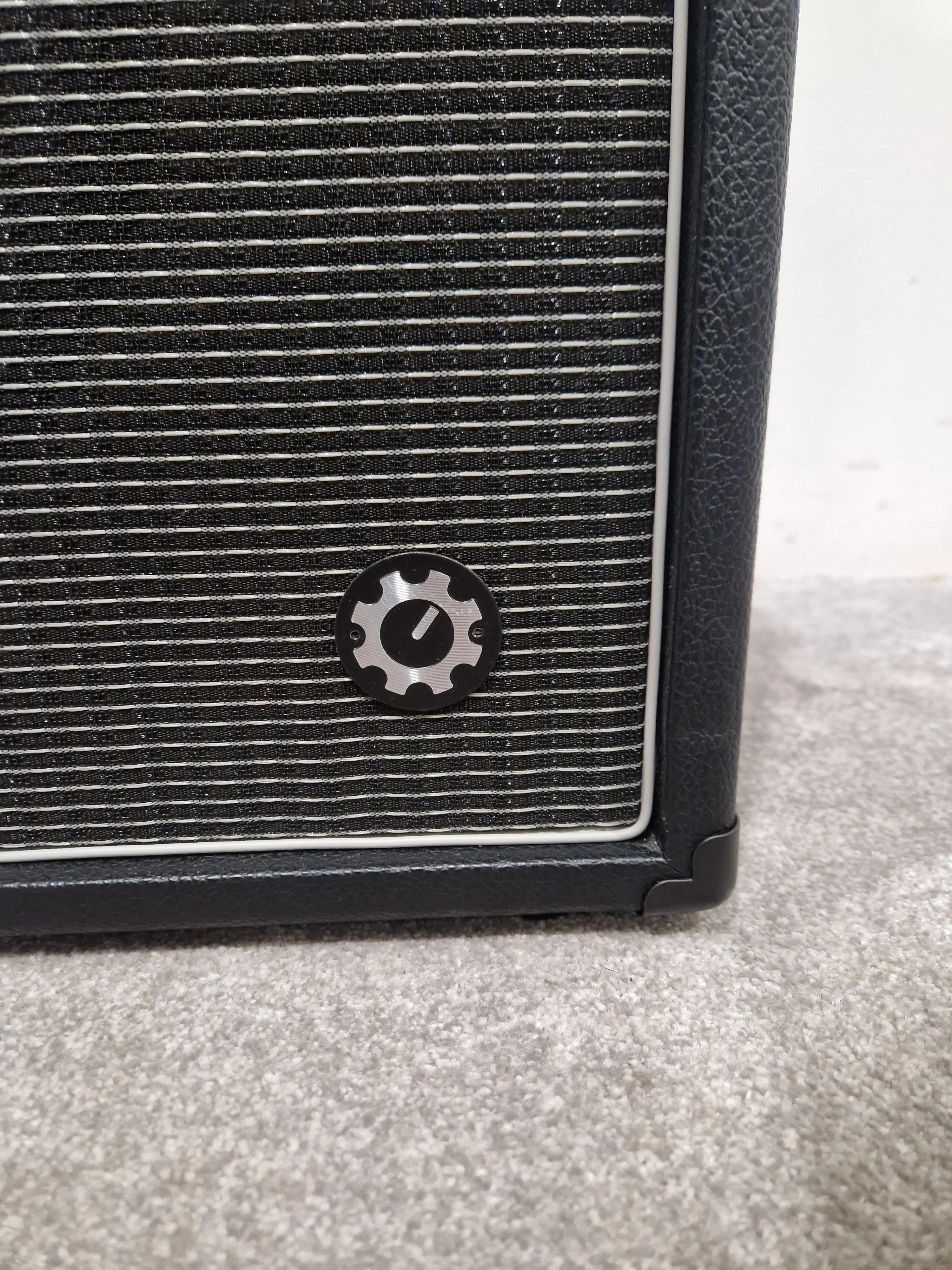 G4M Guitar Cabinet - 1x12 - Black - BP:£-2 - Excellent - Image 8