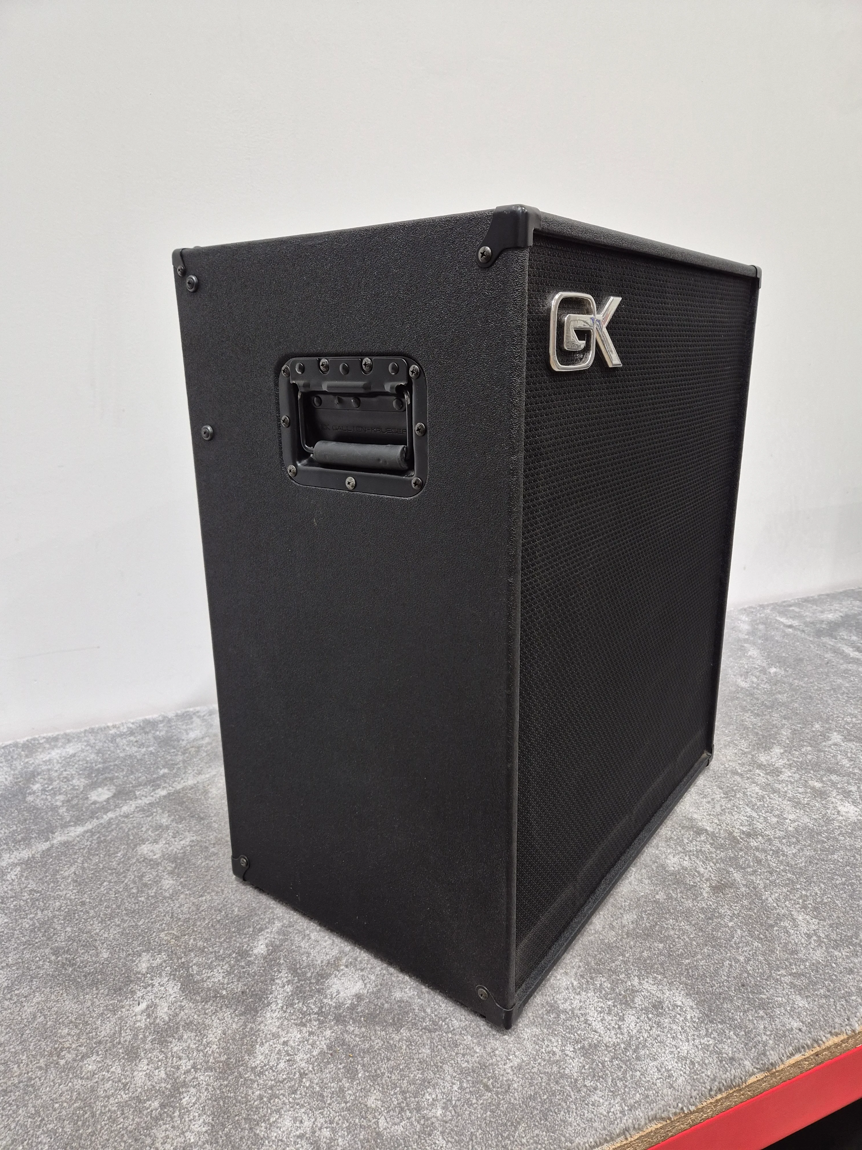 Gallien-Krueger MB410-II - 4x10" 500-watt Bass Combo Amplifier - Image 3