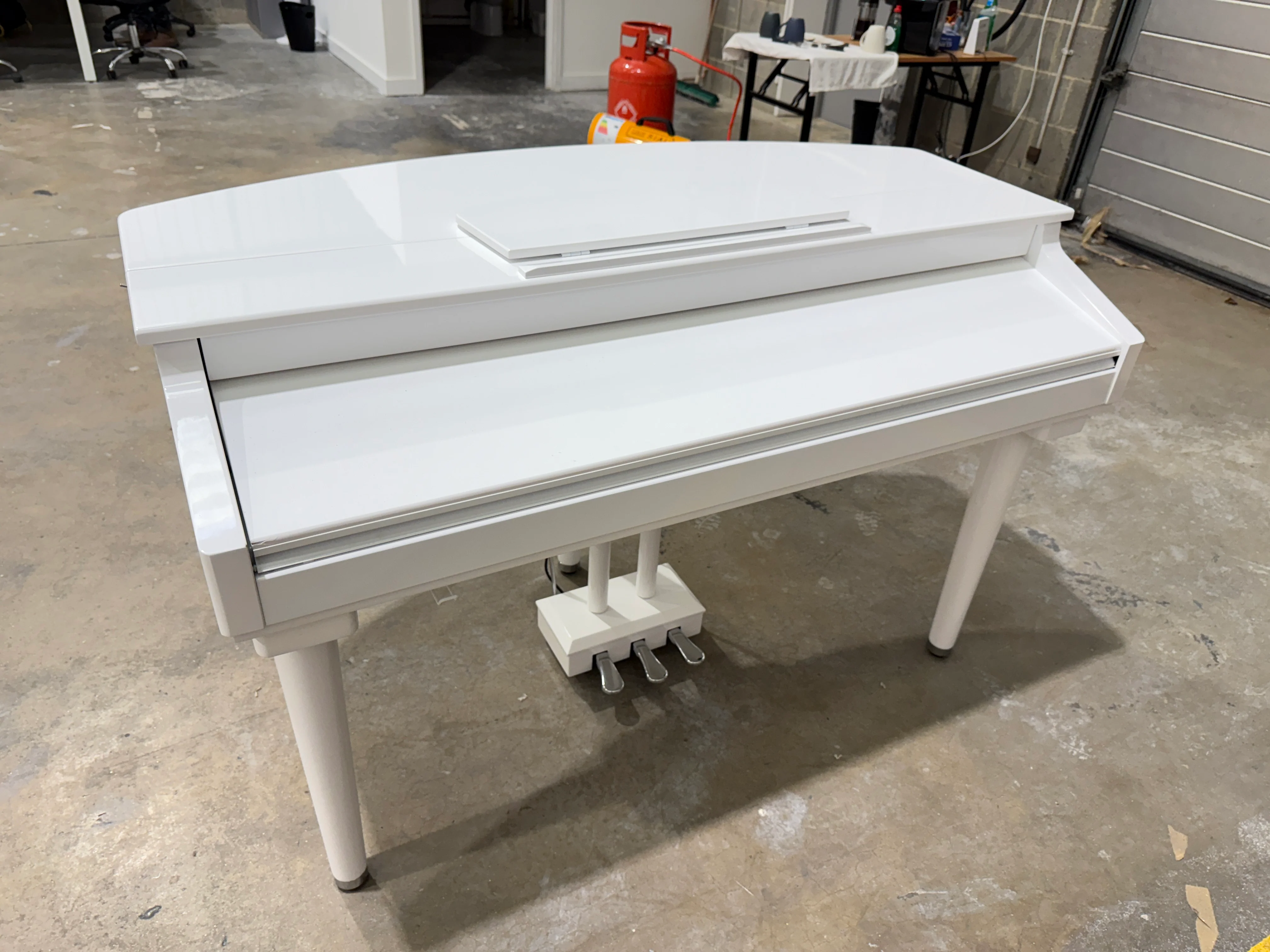 Gear4Music Grand Digital Piano - Model GDP-200 - Gloss White RRP £1349 - Image 13