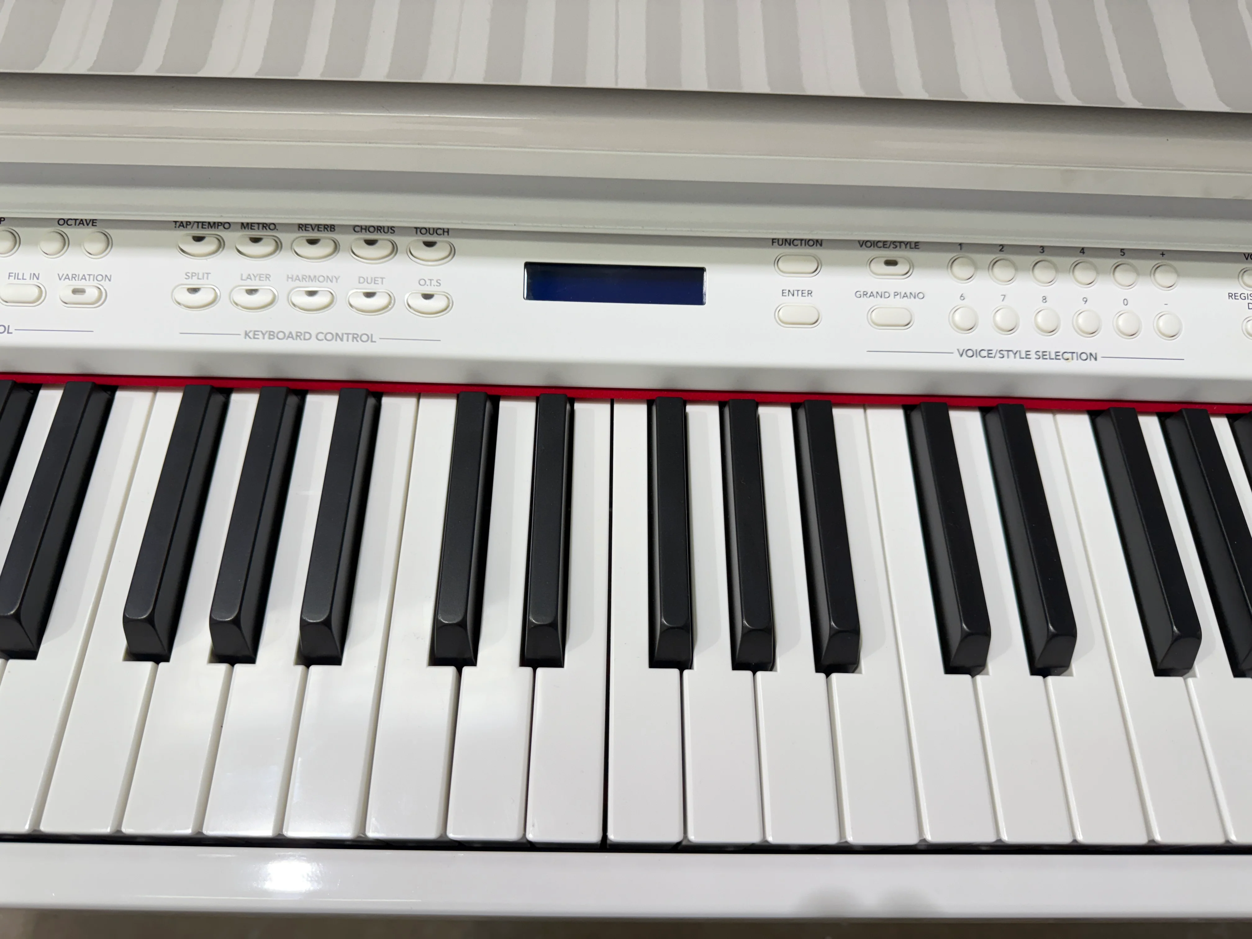 Gear4Music Grand Digital Piano - Model GDP-200 - Gloss White RRP £1349 - Image 7