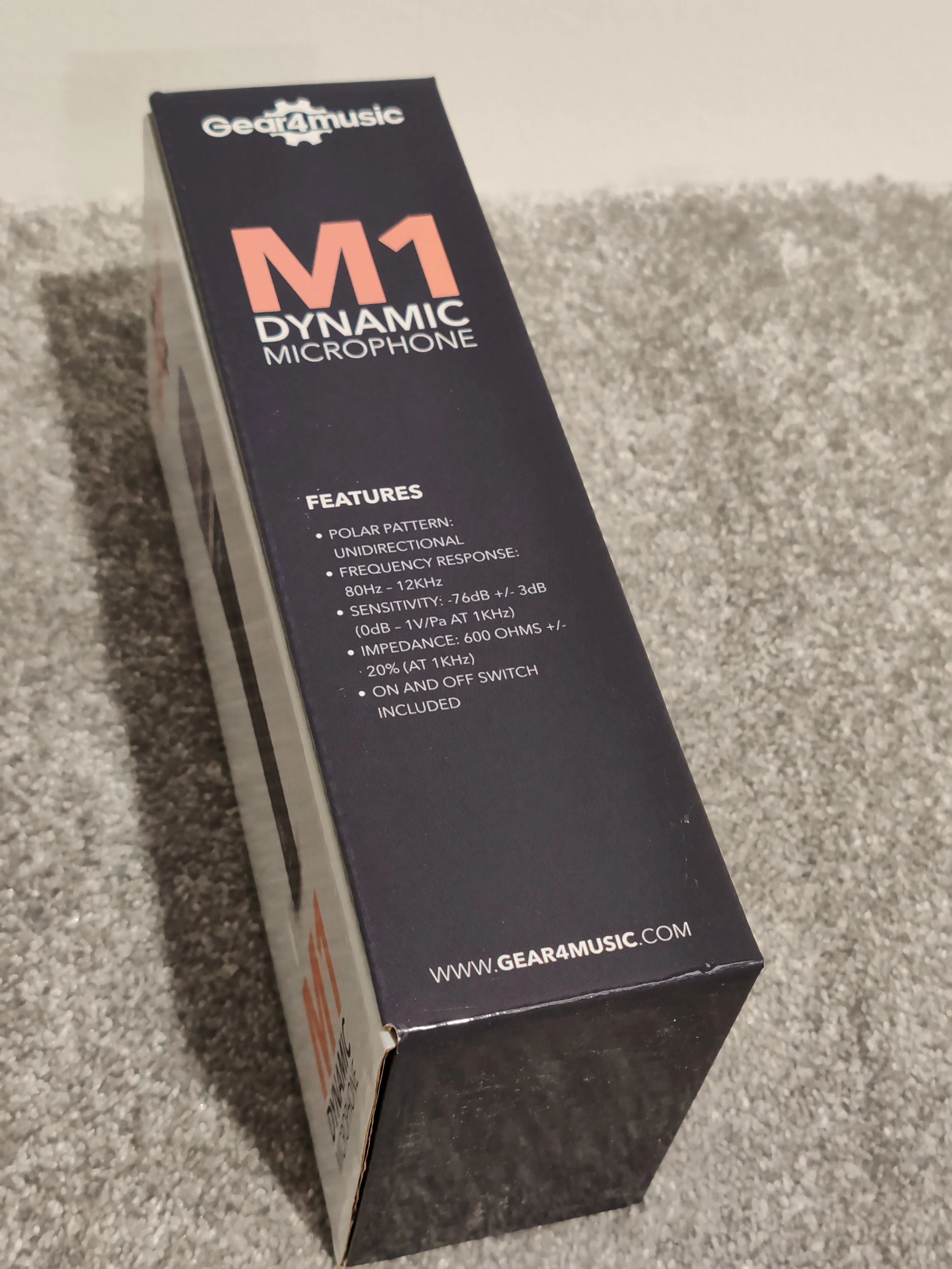 Gear4Music M1 Dynamic Microphone - Boxed - Image 7