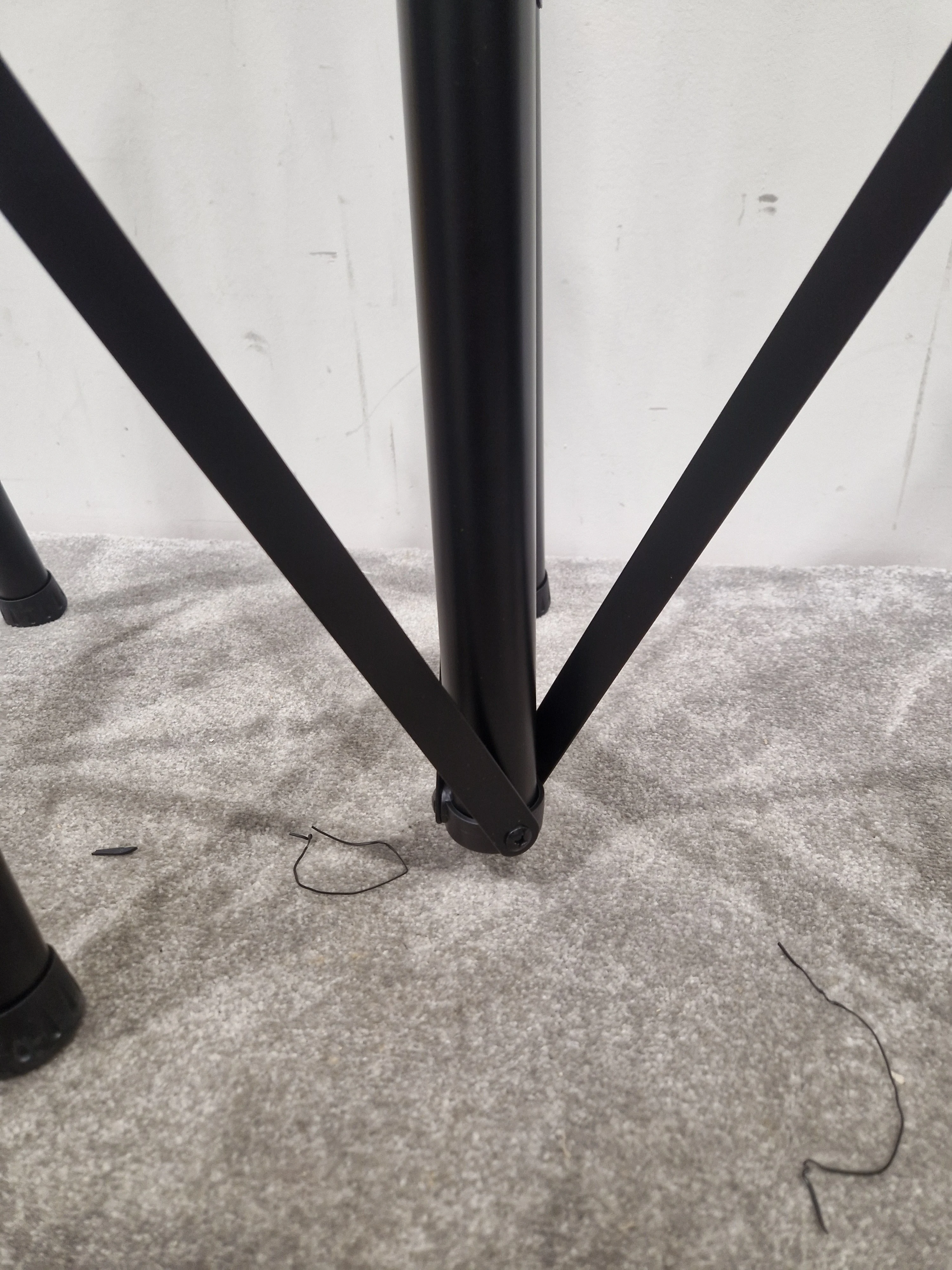 GEAR4MUSIC SS20B PA Speaker Stands - Height Adjustable - Excellent w/ Gear4Music Soft Case - Image 7
