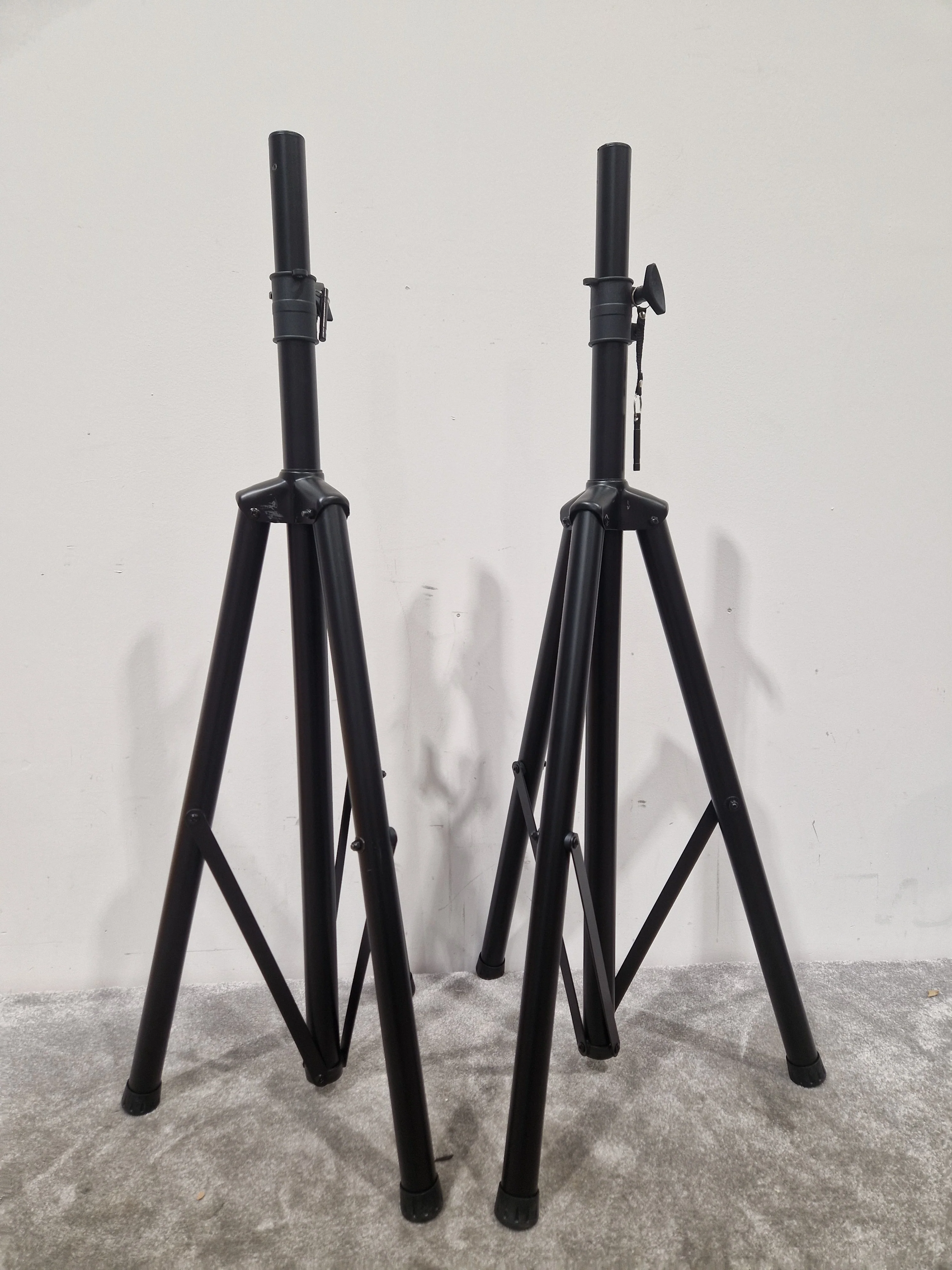 GEAR4MUSIC SS20B PA Speaker Stands - Height Adjustable - Excellent w/ Gear4Music Soft Case - Image 8