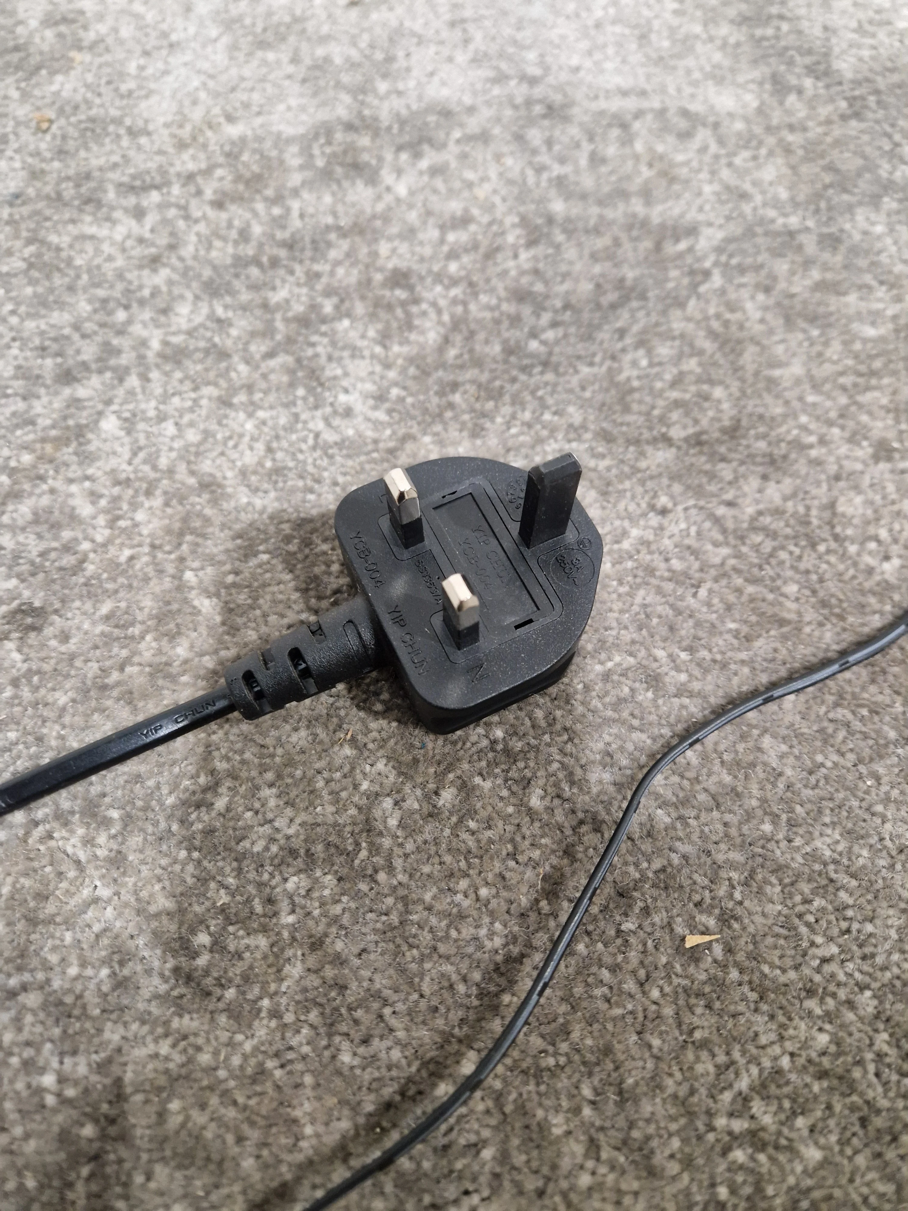 Genuine Liteon PE-1300-9AR5 AC Power Supply Adapter Black 2.5A 12V UK Plug – Power adapter - Excellent - Image 4
