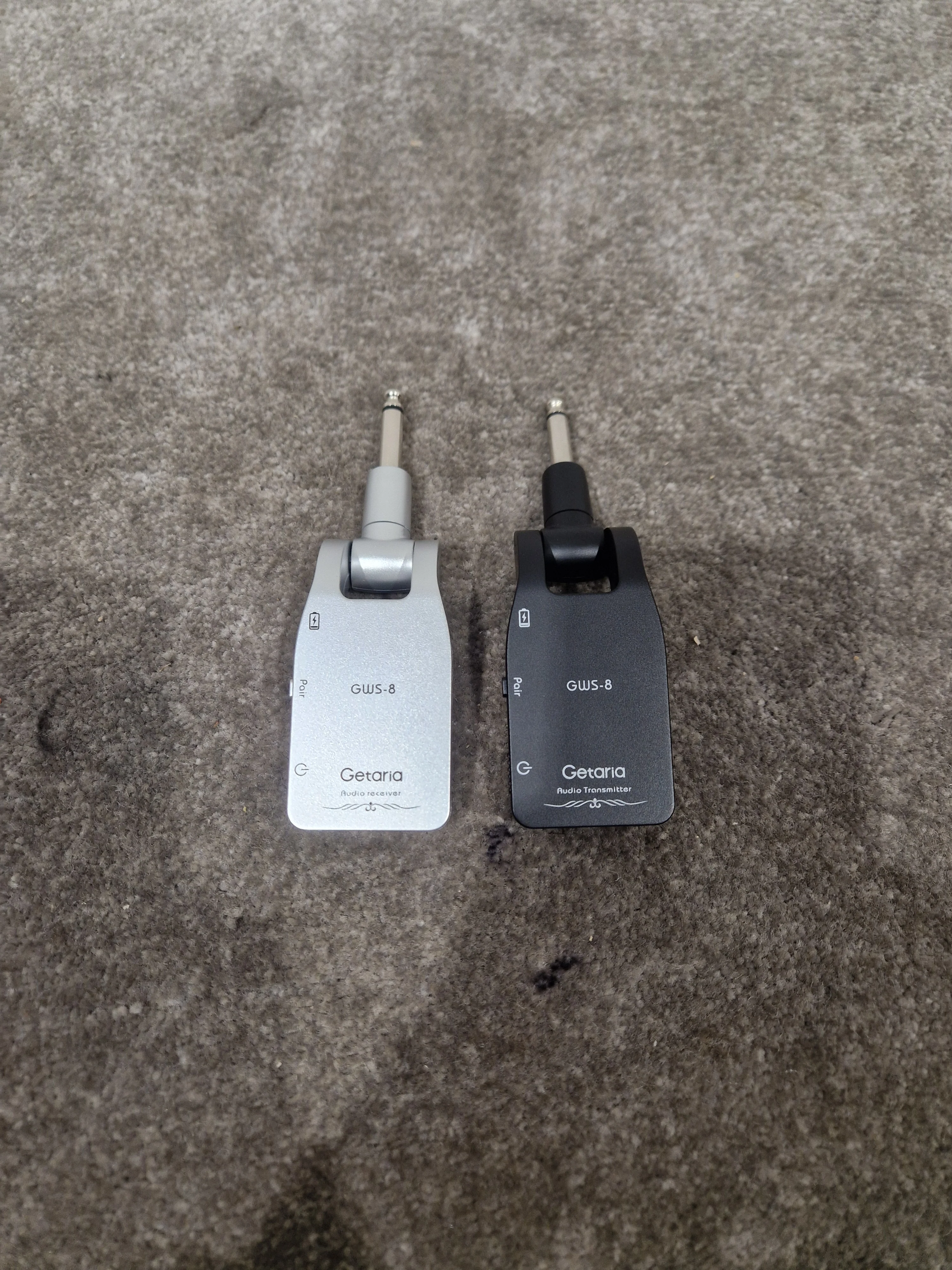 Getaria Guitar Wireless System - Reliable Signal Transmission - Excellent w/ Original Box & Power Supply