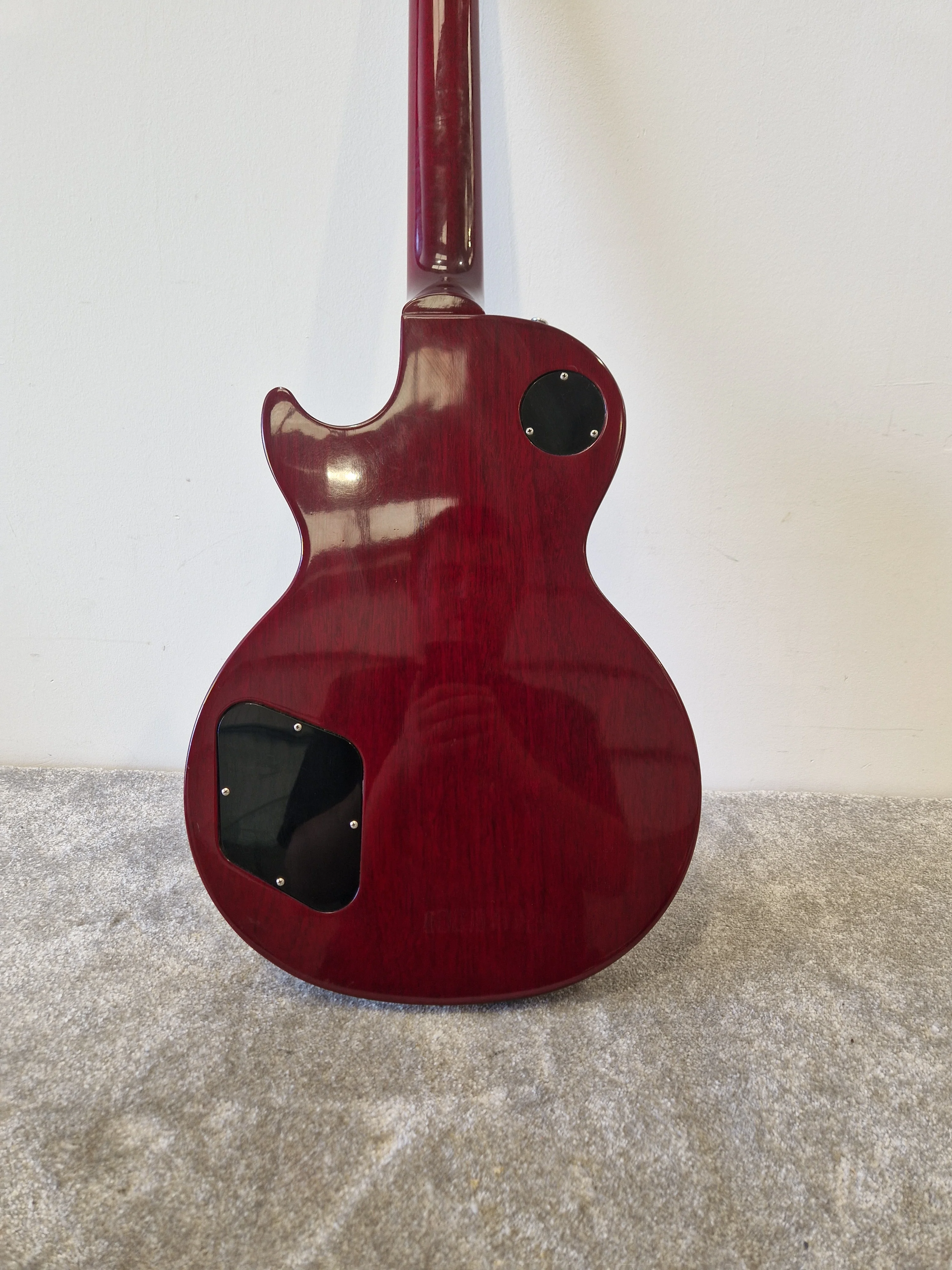 Gibson Les Paul Classic Plus 2005 – Translucent Red Finish, 60s Slim Neck - Very good w/ Hard Case - Image 5