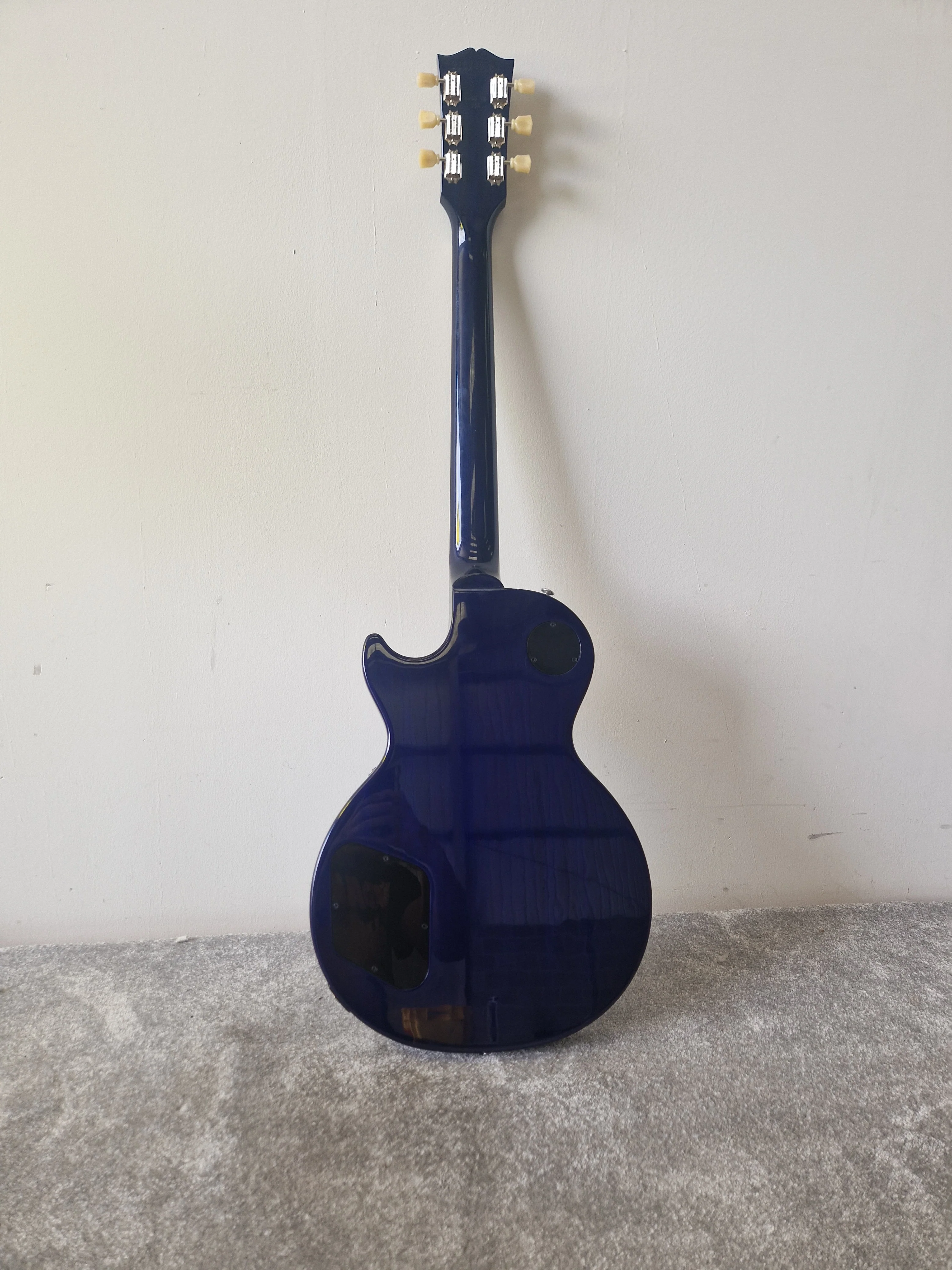 Gibson Les Paul Studio 2025 Blueberry Burst – Burstbucker Pickups – Excellent w/ Case - Image 9