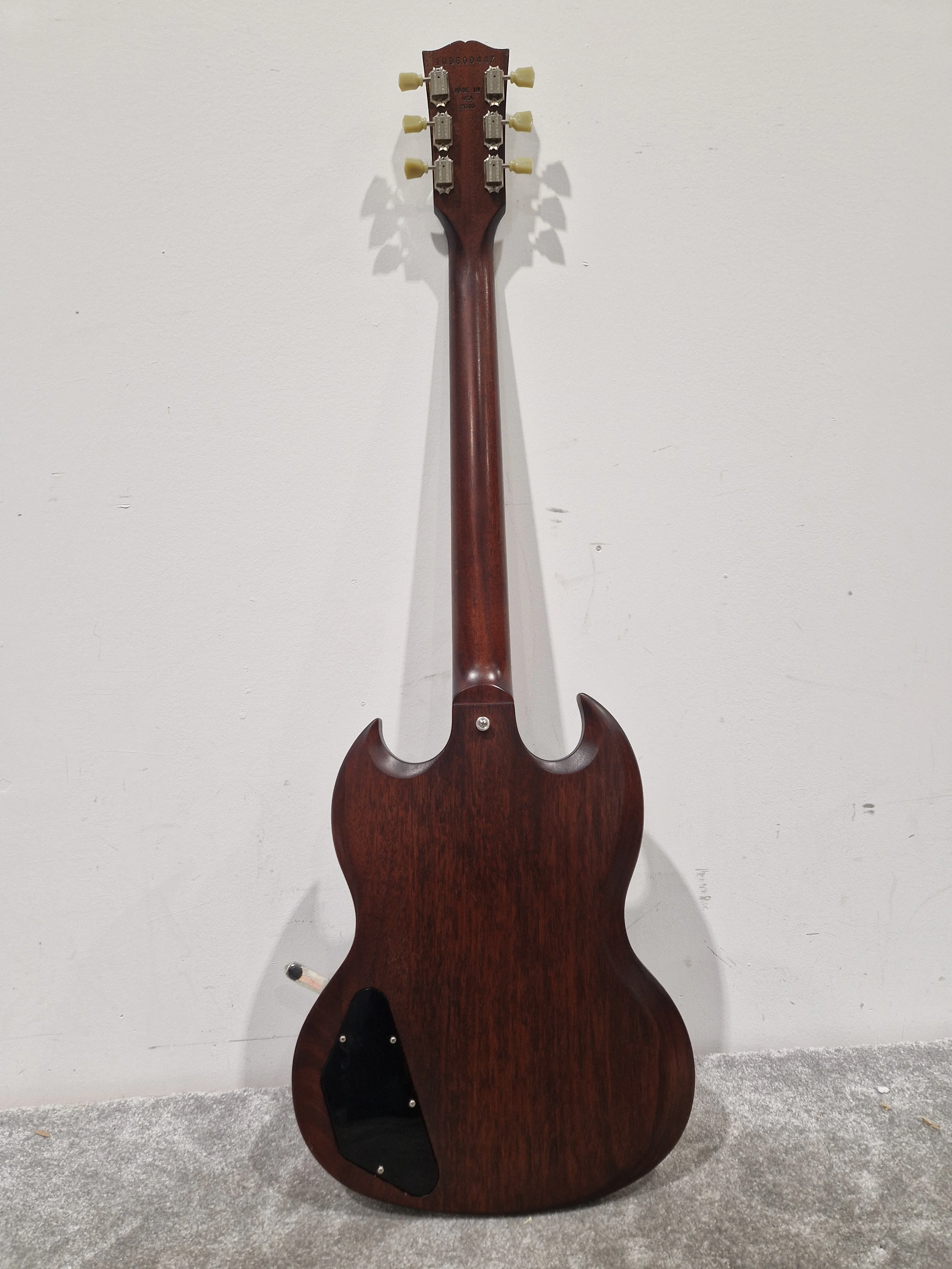 Gibson SG 2010 Special Edition - Special Edition Finish - Excellent w/ Power Supply & Gibson Hard Case - Image 3