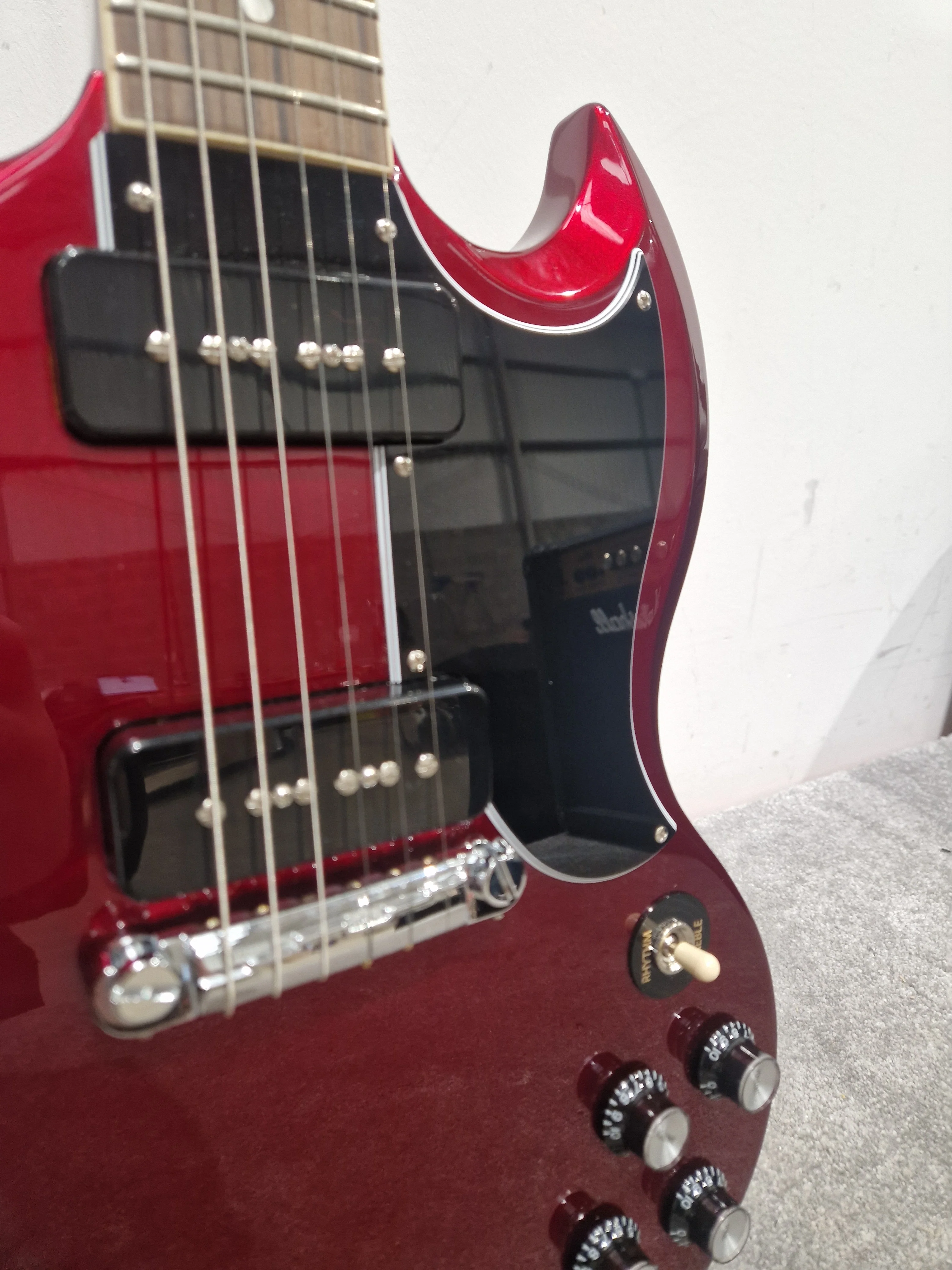 Gibson SG Special 2020 - Electric Guitar - Sparkling Burgundy Red - Excellent w/ Soft Case - Image 7