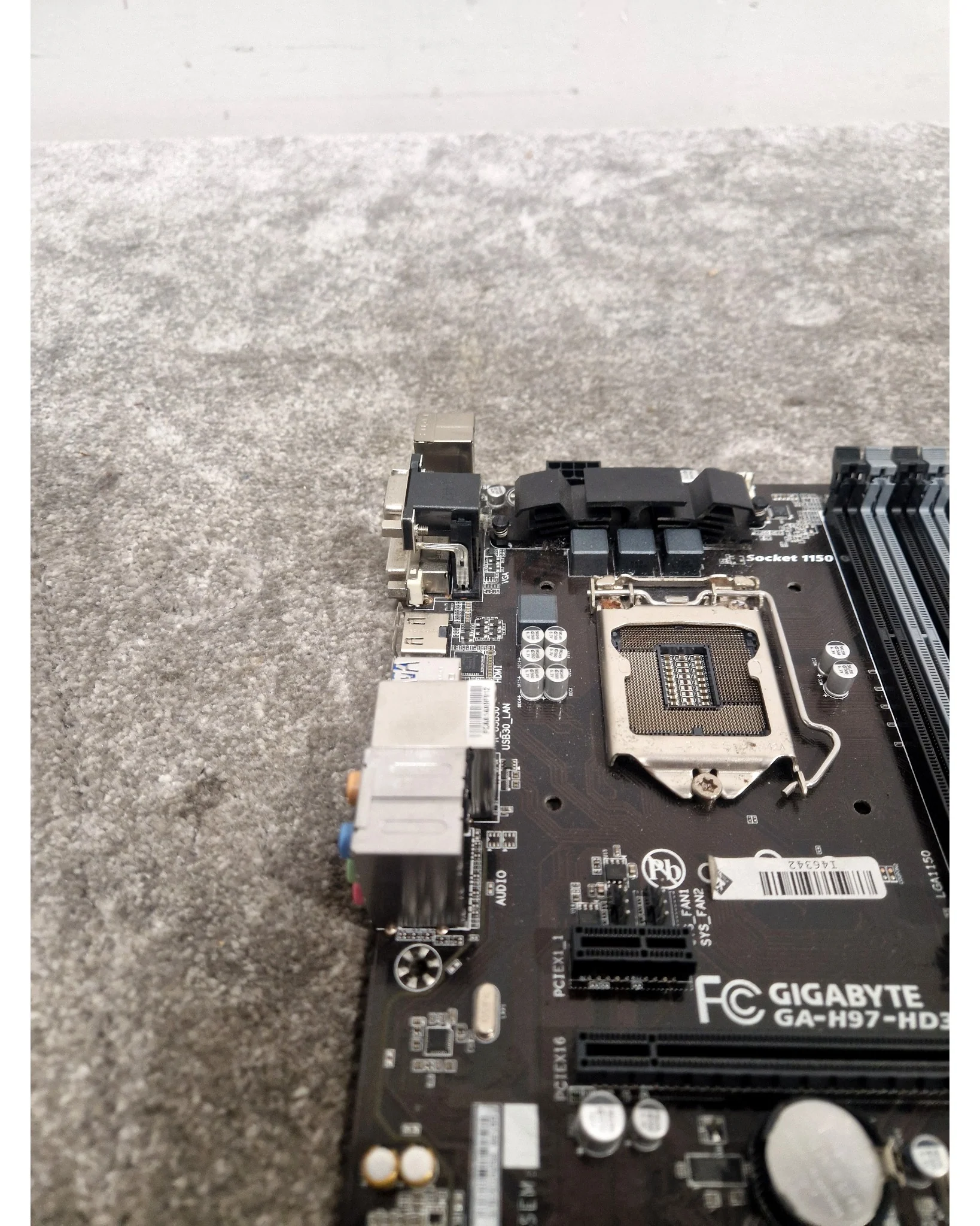 Gigabyte GA-H97-HD3 Motherboard – Motherboard - Excellent - Image 12