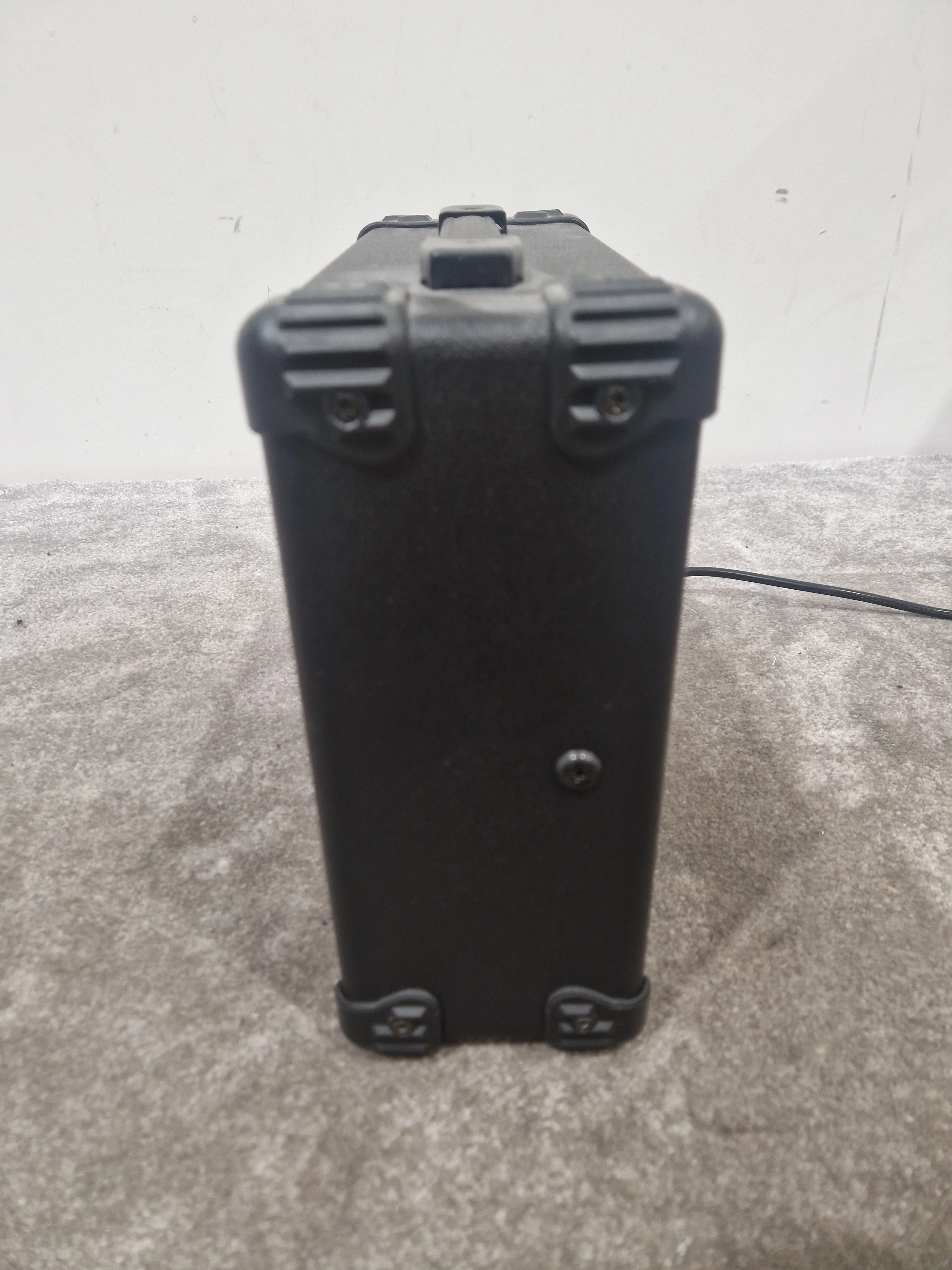 Glarry GB-20 Bass Amplifier - Compact, 20W - Excellent w/ Power Supply - Image 2