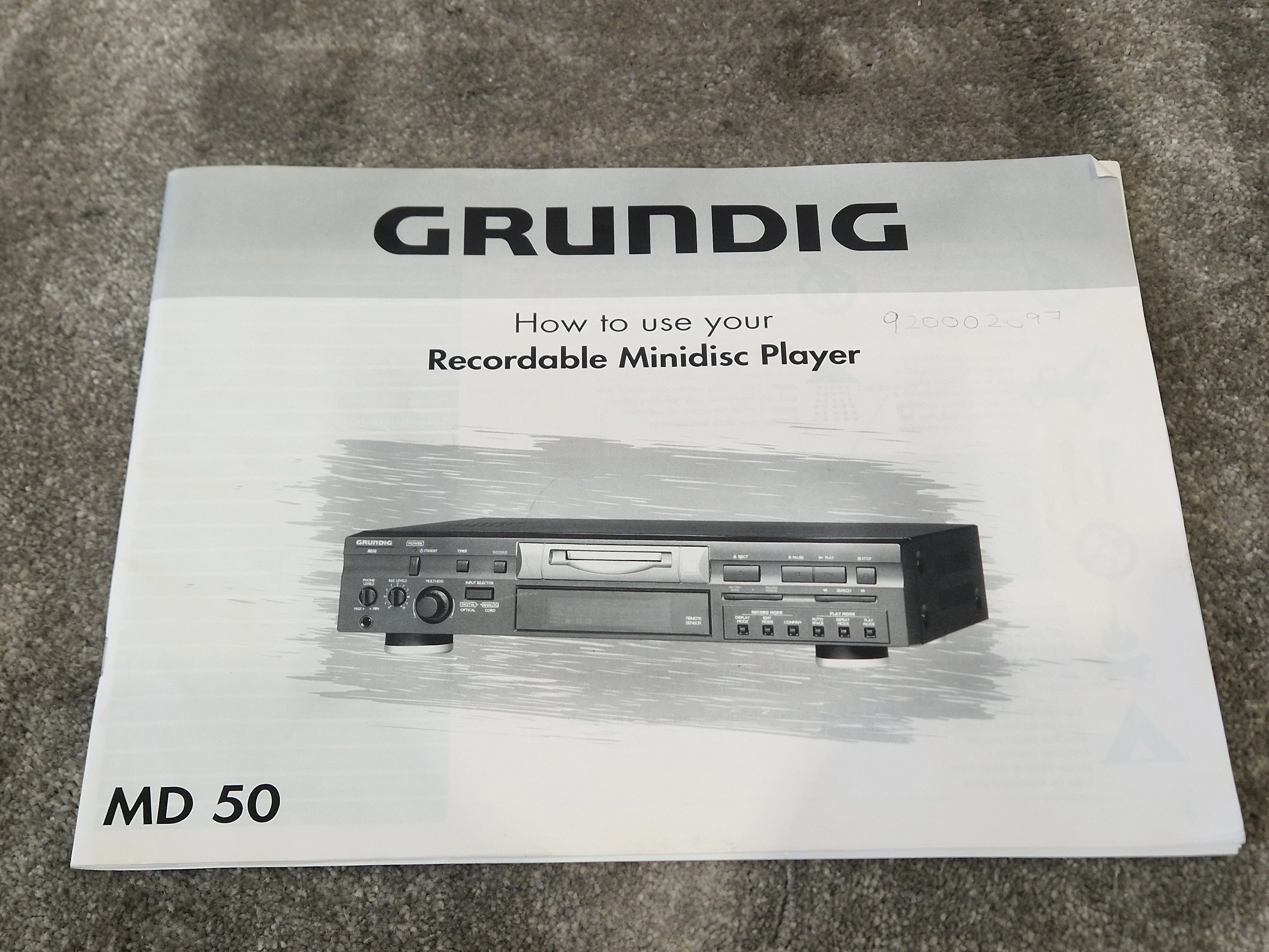 Grundig MD 50 MiniDisc Player/Recorder – Built-In Power Cable – Good w/ Manual - Image 12