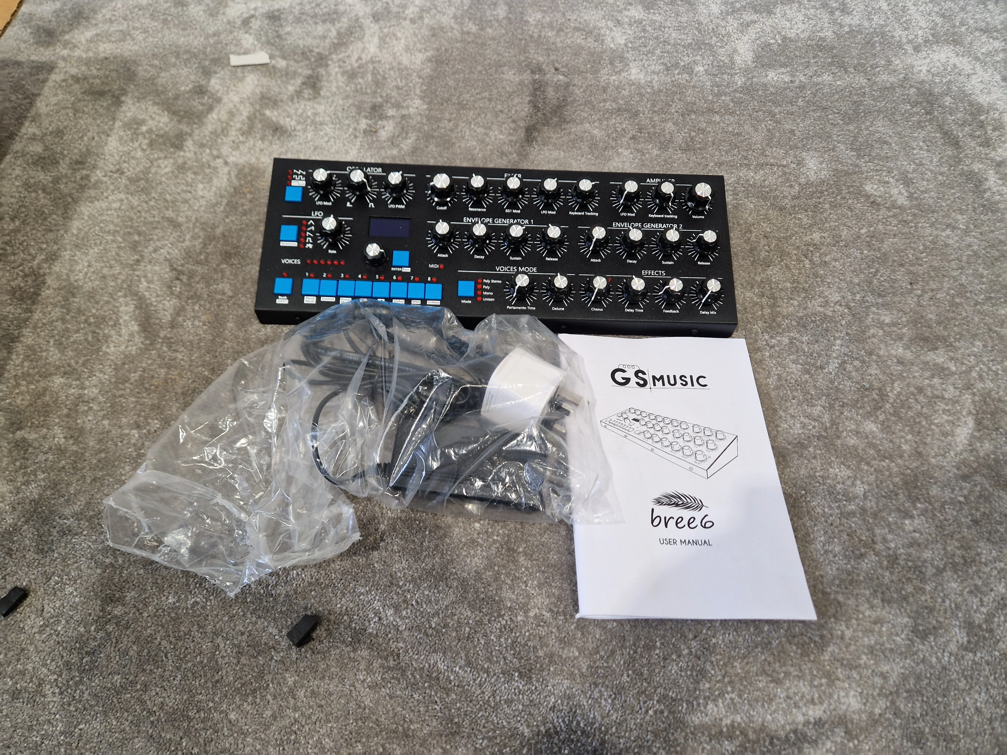 GS Music Bree6 Desktop Synthesizer – Analog Signal Path – 6-Voice Polyphony – Open Box New - Image 12