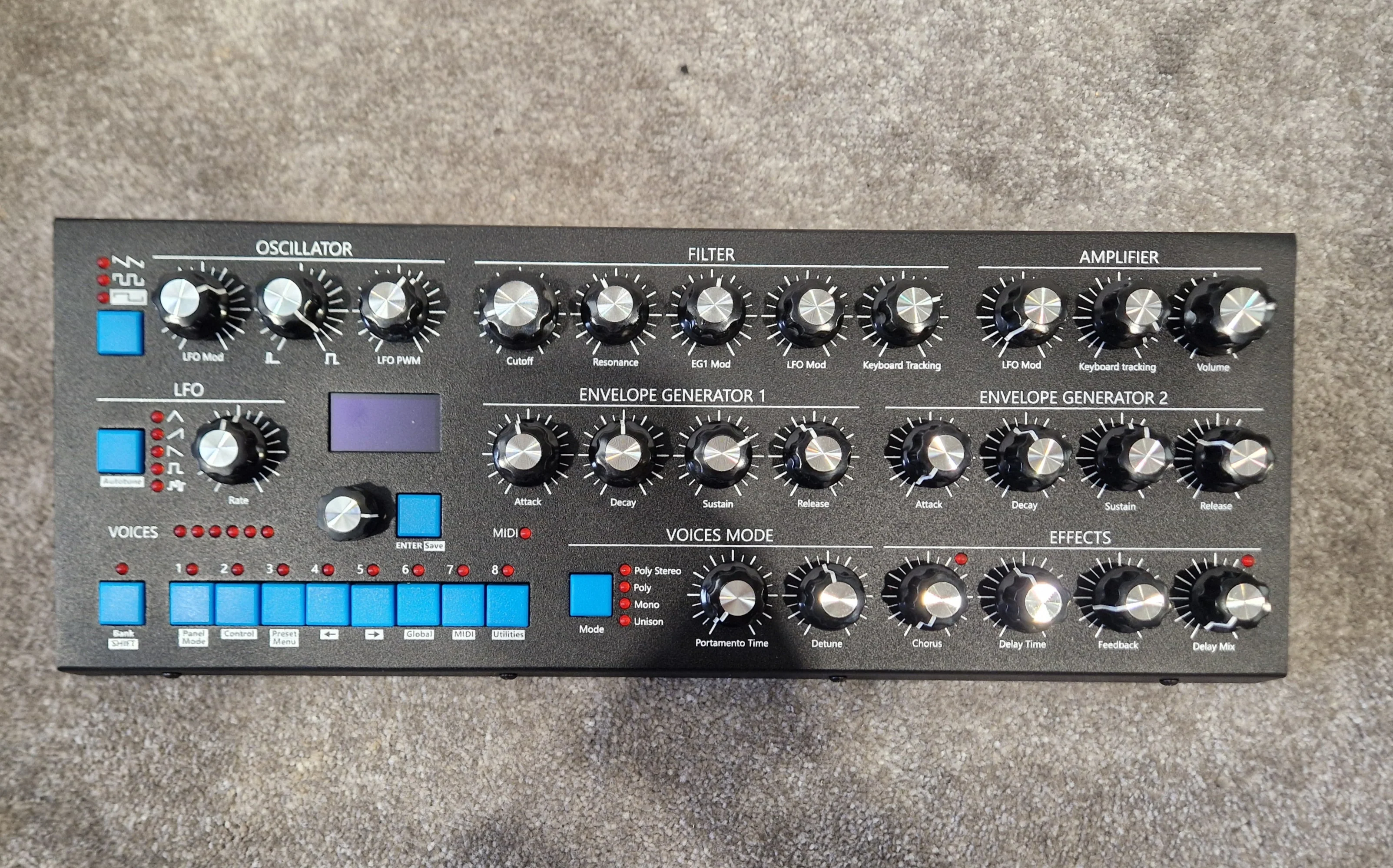 GS Music Bree6 Desktop Synthesizer – Analog Signal Path – 6-Voice Polyphony – Open Box New - Image 2