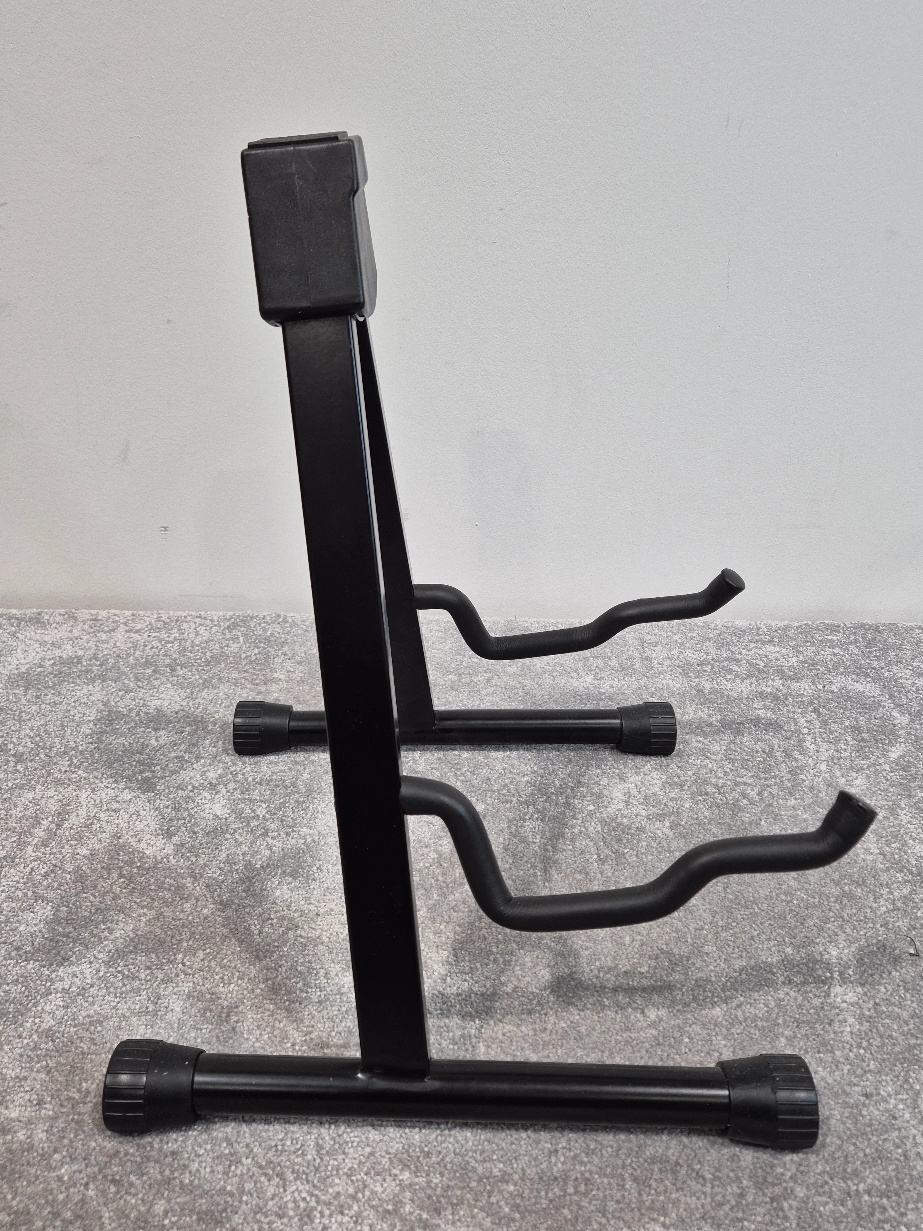 Guitar Stand - Foldable and Compact Guitar Stand - Black - Image 4