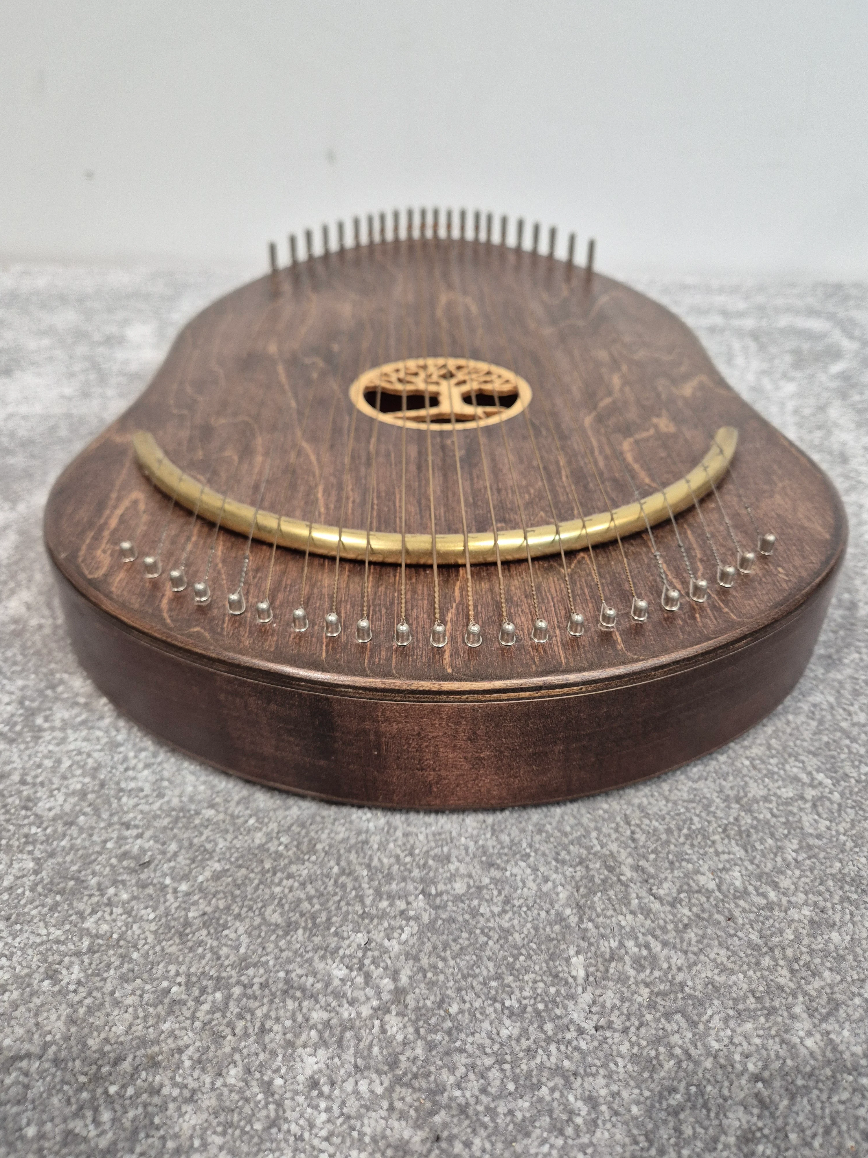 Handcrafted Reverie 2 Deluxe - High-Quality Harp - Solid Wood Body w/ Soft Bag - Image 6