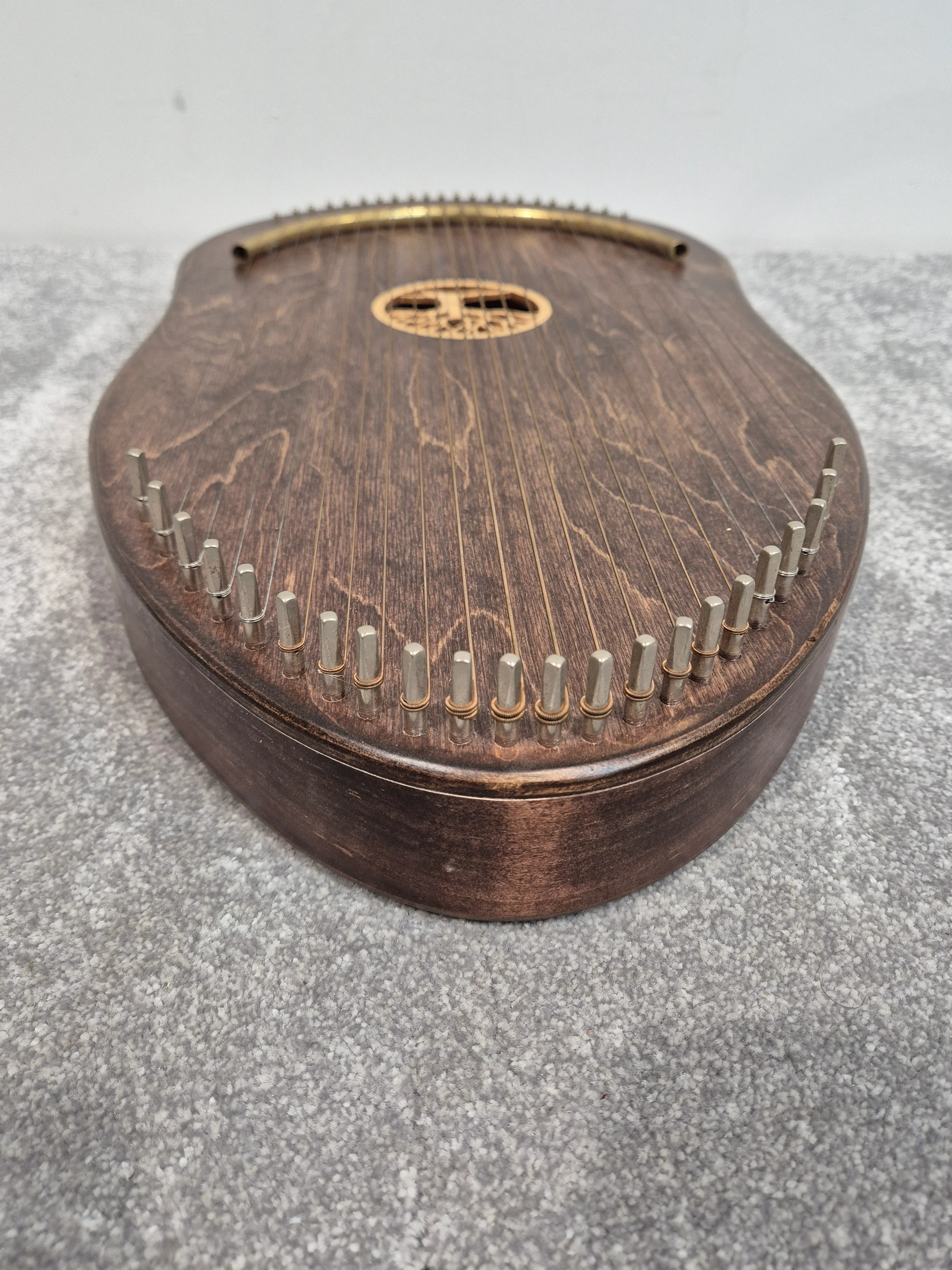 Handcrafted Reverie 2 Deluxe - High-Quality Harp - Solid Wood Body w/ Soft Bag - Image 8